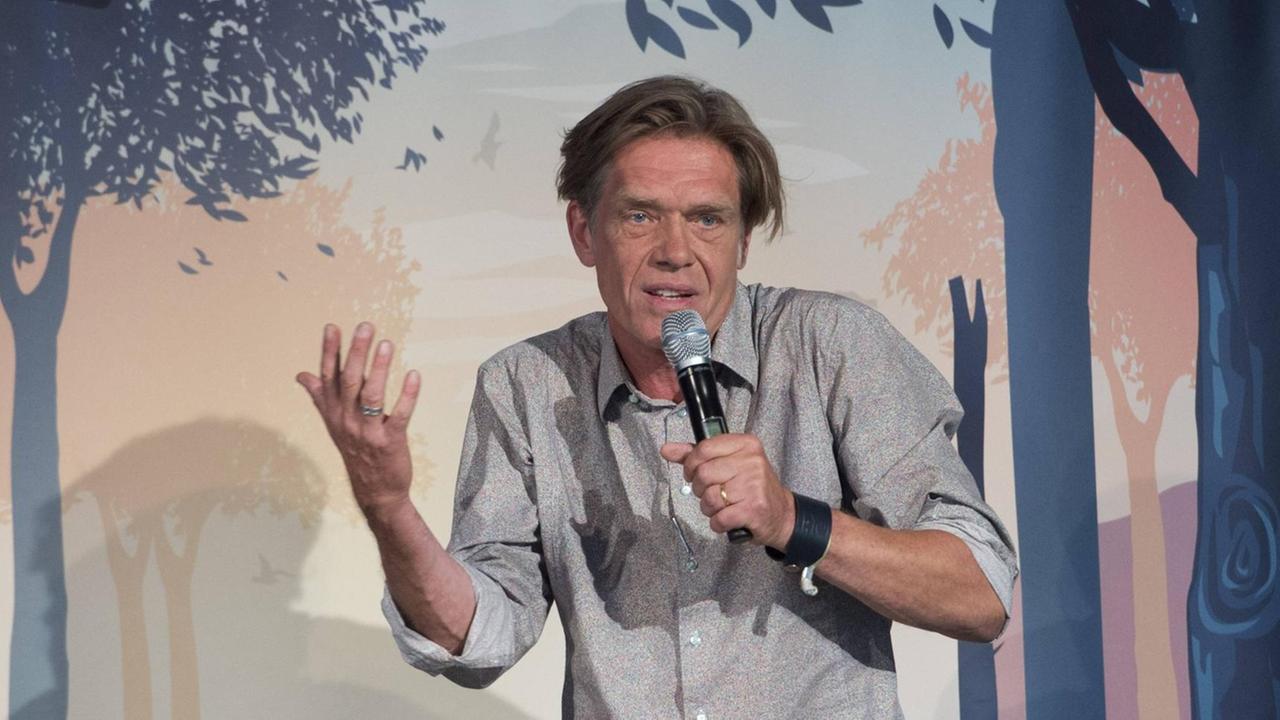 Das Foto zeigt Hajo SCHUMACHER als Redner beim CAMPFIRE 2018 - Festival fuer Journalismus und digitale Zukunft. Das Foto zeigt Hajo SCHUMACHER als Redner beim CAMPFIRE 2018 - Festival fuer Journalismus und digitale Zukunft.