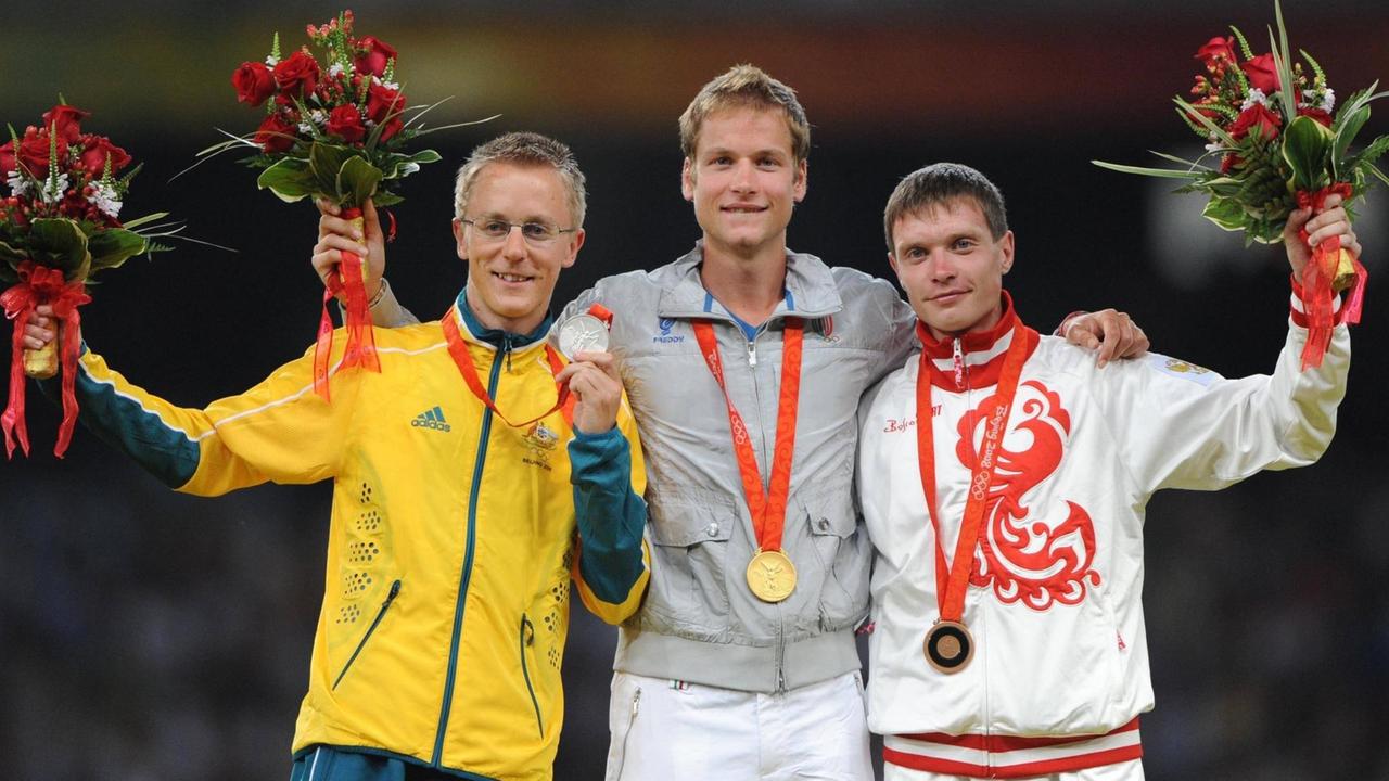 Siegerehrung für Goldmedaillengewinner Alex Schwazer bei den Olympischen Spielen 2008