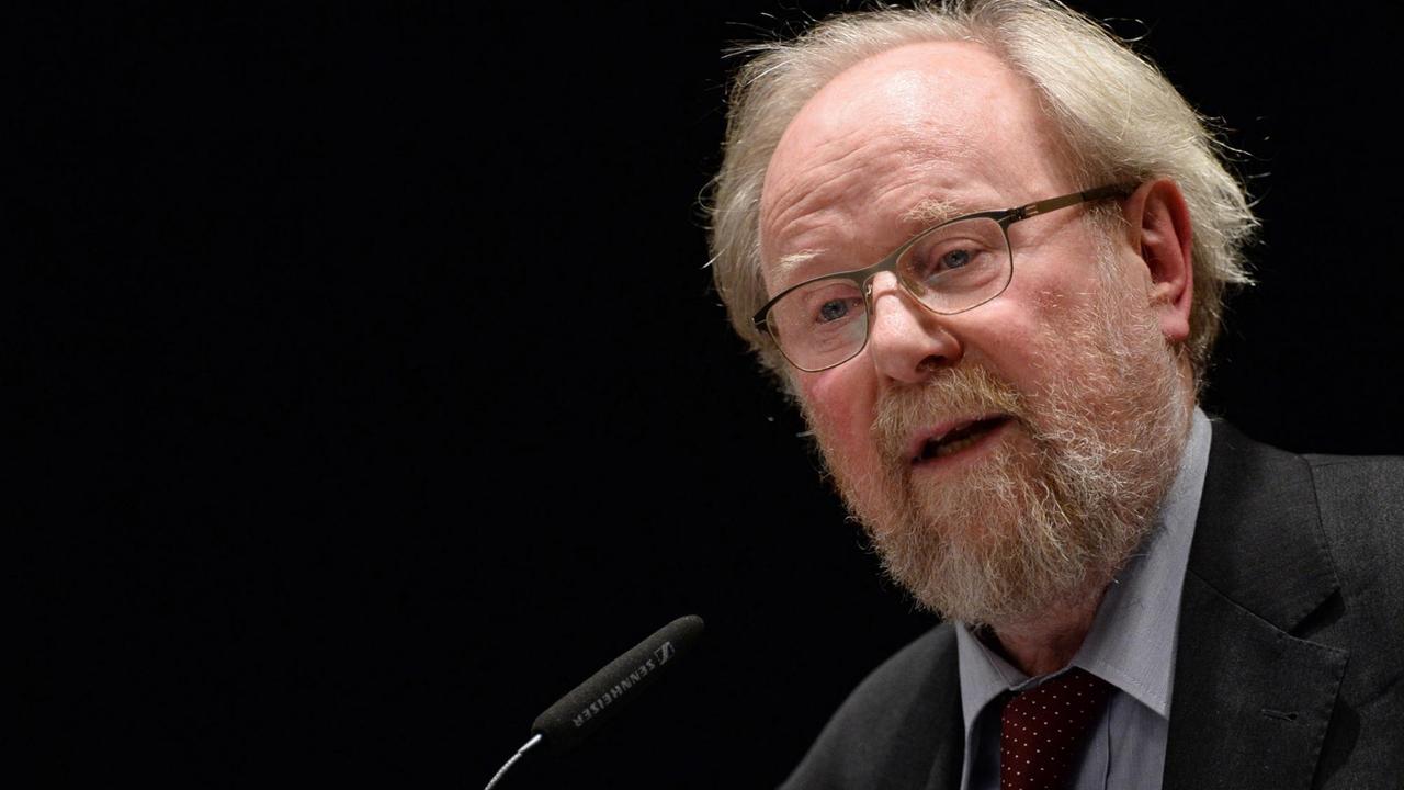 Der ehemalige Bundestagspräsident Wolfgang Thierse (SPD) spricht am 27.01.2016 auf einer Veranstaltung der Friedrich-Ebert-Stiftung in München (Bayern). Der ehemalige Bundestagspräsident Wolfgang Thierse (SPD) spricht am 27.01.2016 auf einer Veranstaltung der Friedrich-Ebert-Stiftung in München (Bayern).