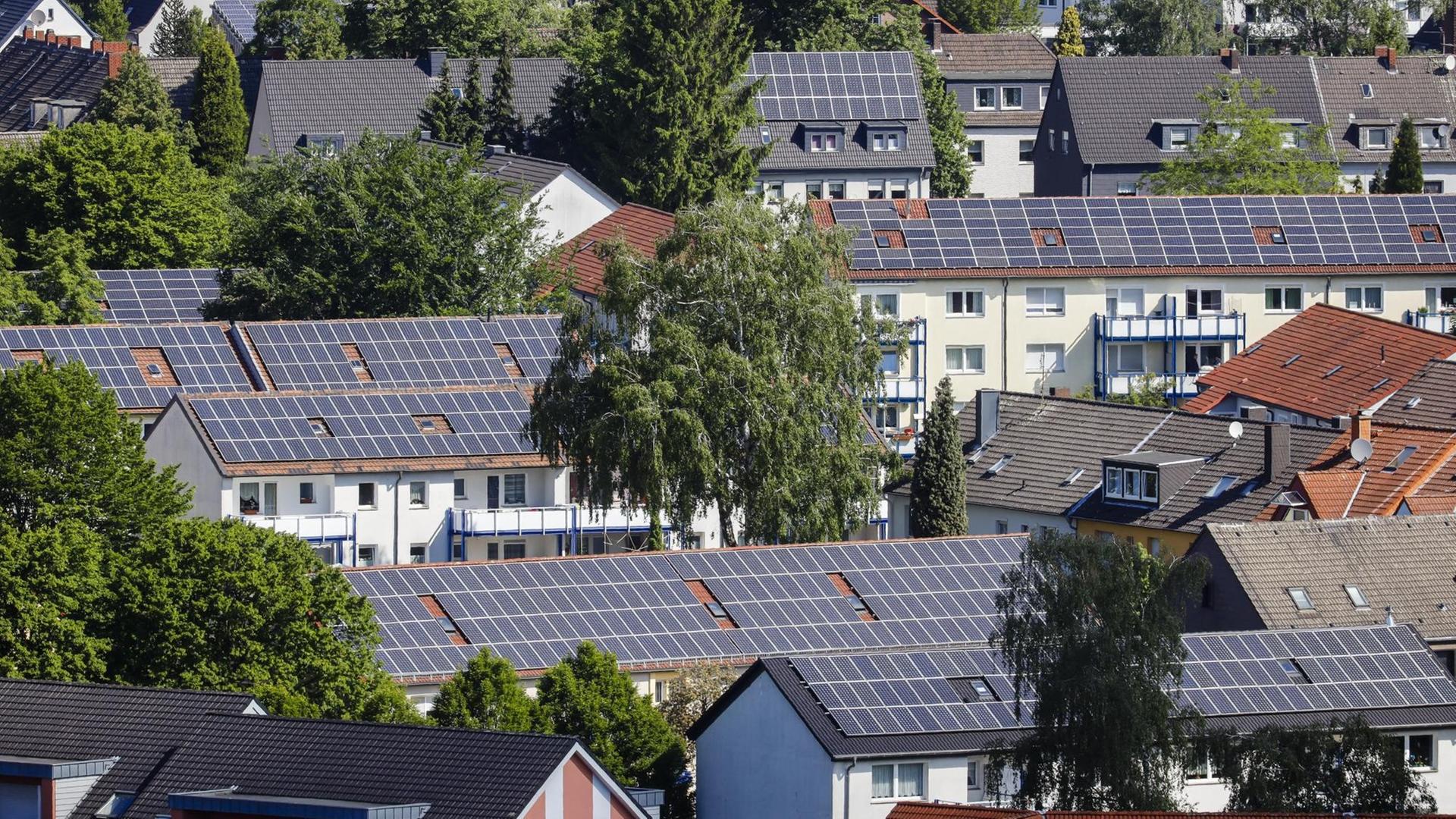 Häuser mit Solar-Anlagen Häuser mit Solar-Anlagen