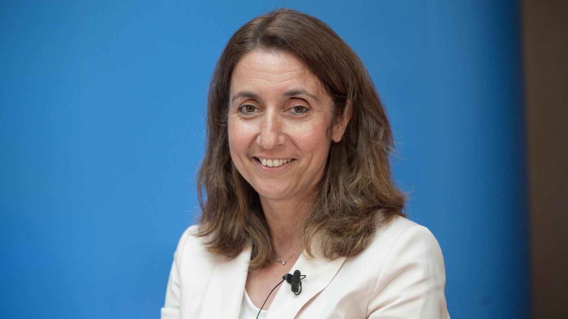 Die Flüchtlingsbeauftragte der Bundesregierung, Aydan Özoguz, von der SPD. Die Flüchtlingsbeauftragte der Bundesregierung, Aydan Özoguz, von der SPD.