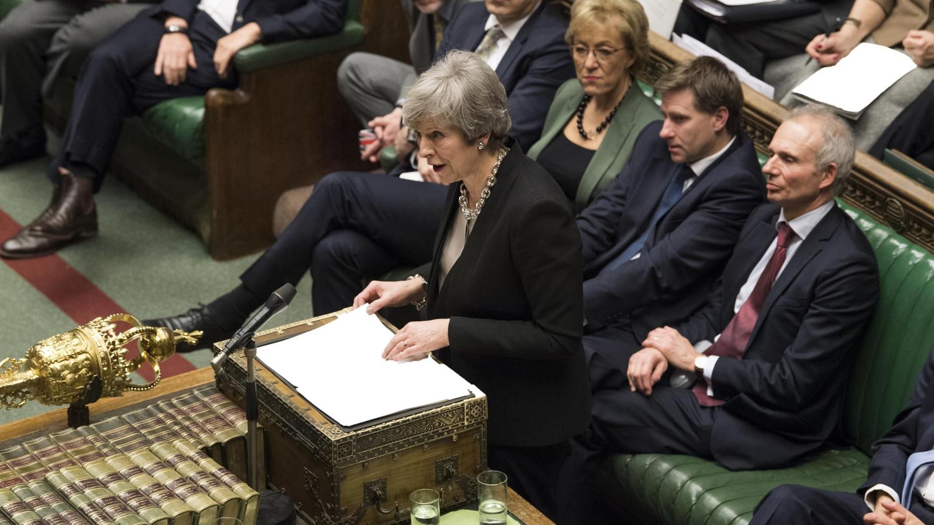 29. Januar 2019 Die britische Premierministerin Theresa May spricht im britischen Unterhaus über den Brexit-Vertrag 29. Januar 2019 Die britische Premierministerin Theresa May spricht im britischen Unterhaus über den Brexit-Vertrag