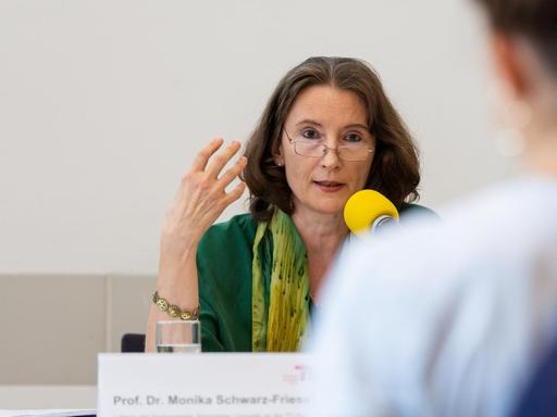 Prof. Dr. Monika Schwarz-Friesel