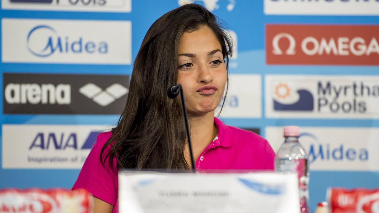 Yusra Mardini während einer Pressekonferenz Yusra Mardini während einer Pressekonferenz