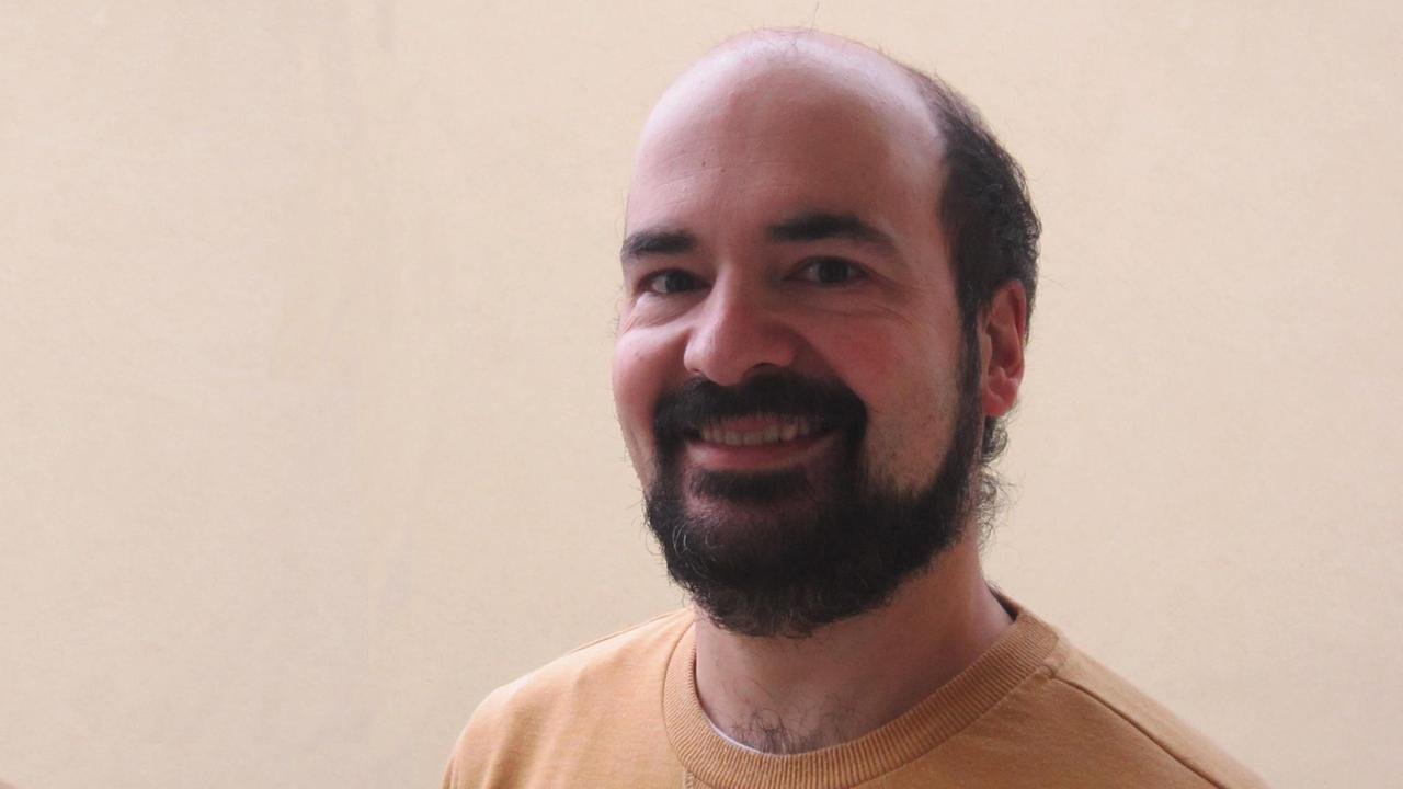 Porträtfoto von Jannis Panagiotidis Porträtfoto von Jannis Panagiotidis