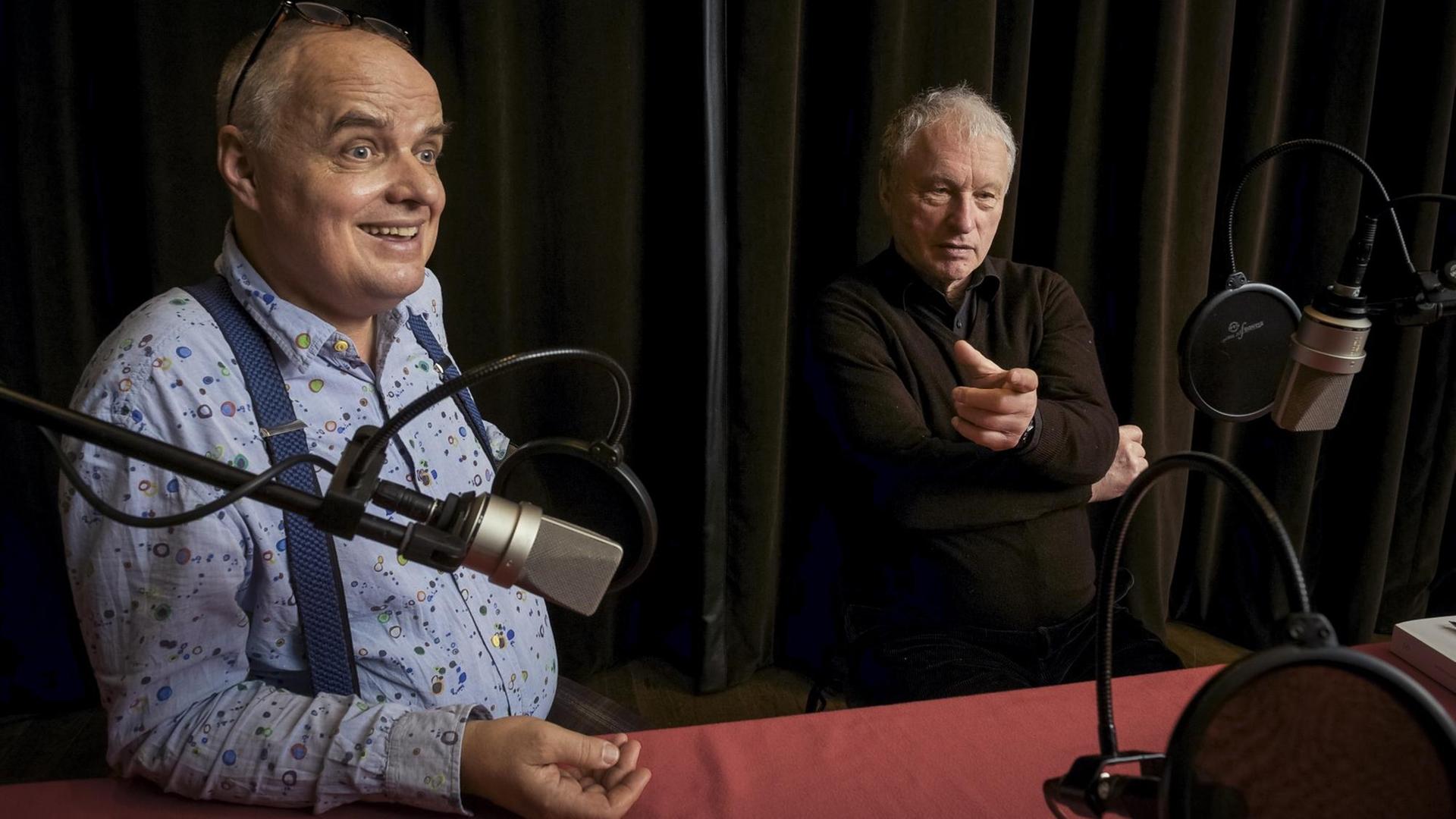 Leopold von Verschuer mit Valère Novarina im Studio Leopold von Verschuer mit Valère Novarina im Studio