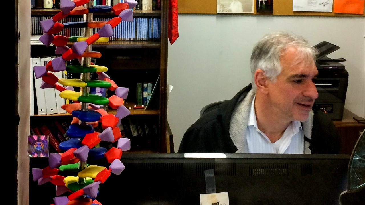 Greg Hampikian leitet das Idaho Innocence Project und kämpft gegen die systematischen Fehler in der Forensik Greg Hampikian leitet das Idaho Innocence Project und kämpft gegen die systematischen Fehler in der Forensik