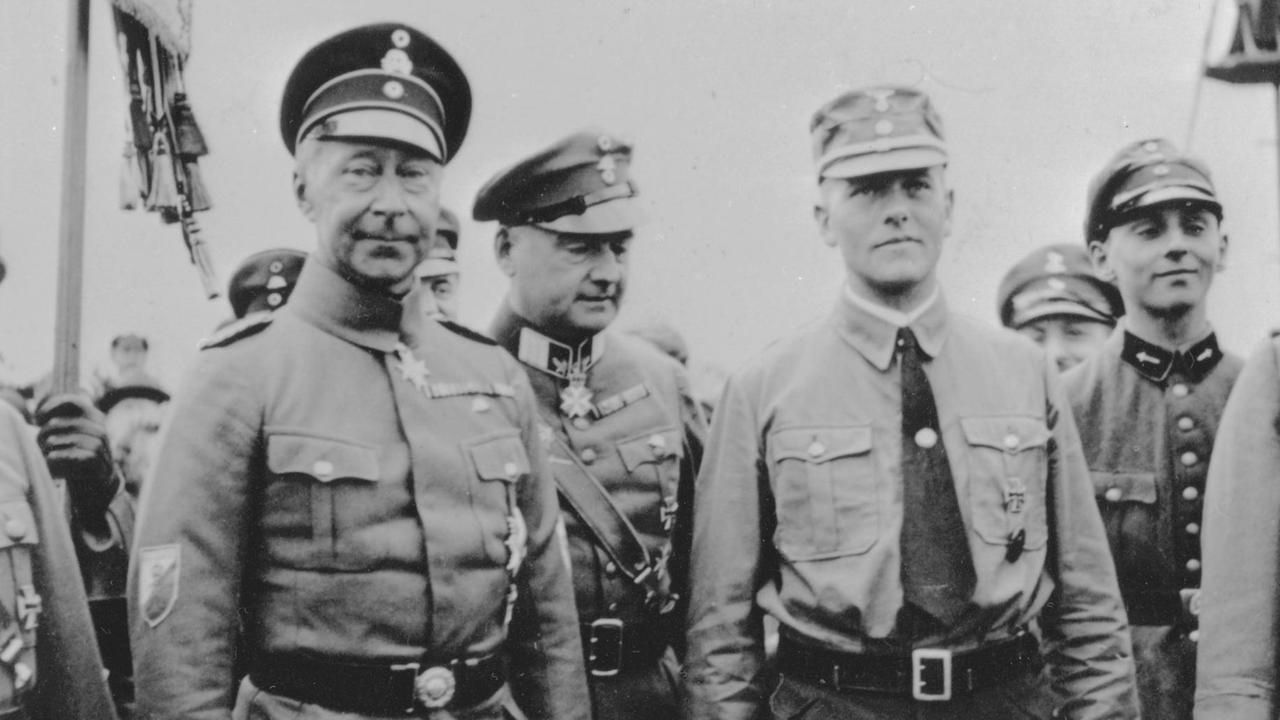 Kronprinz Wilhelm mit SA Kronprinz Wilhelm mit SA