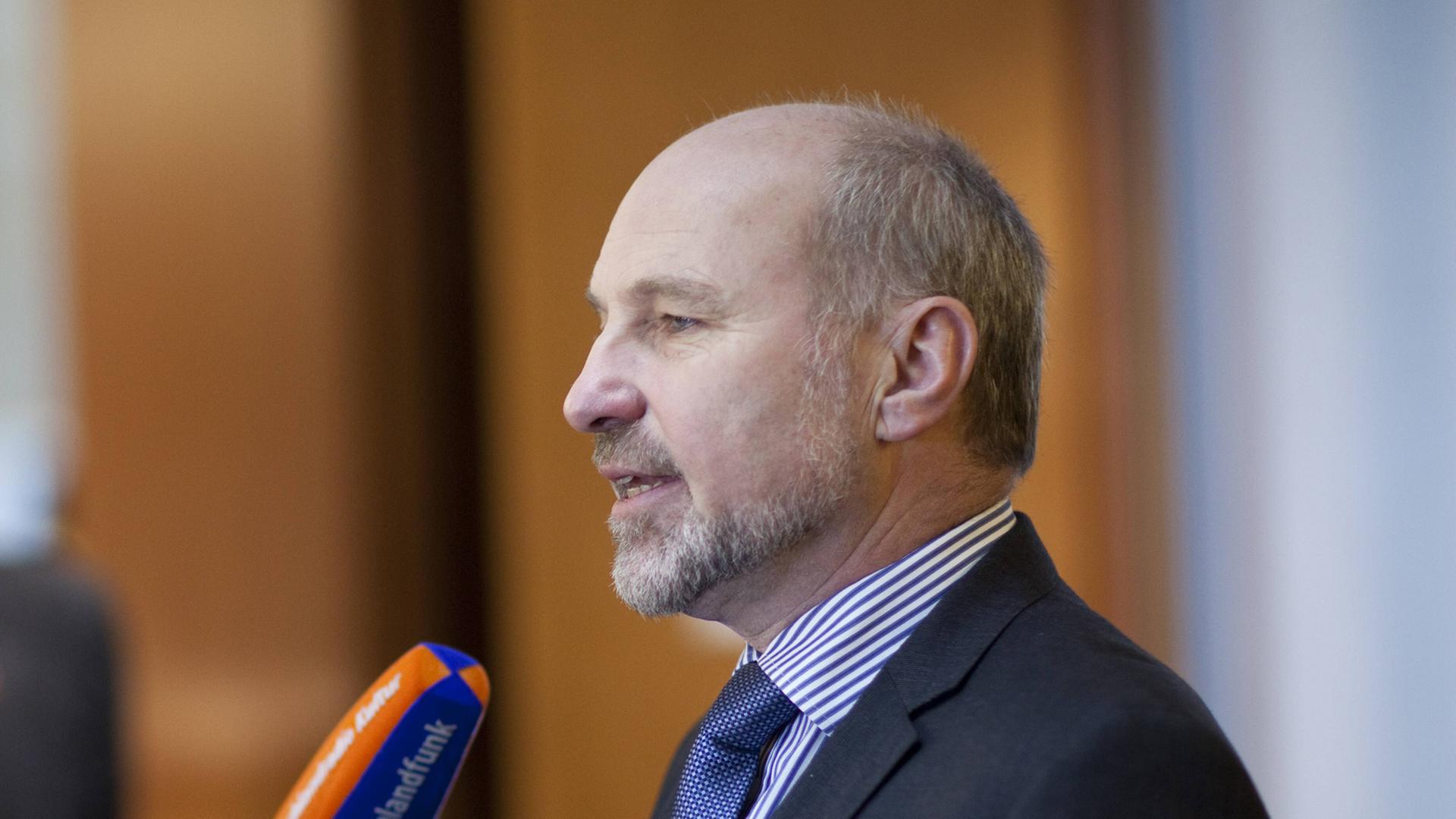 Der Wehrexperte der SPD, Rainer Arnold Der Wehrexperte der SPD, Rainer Arnold