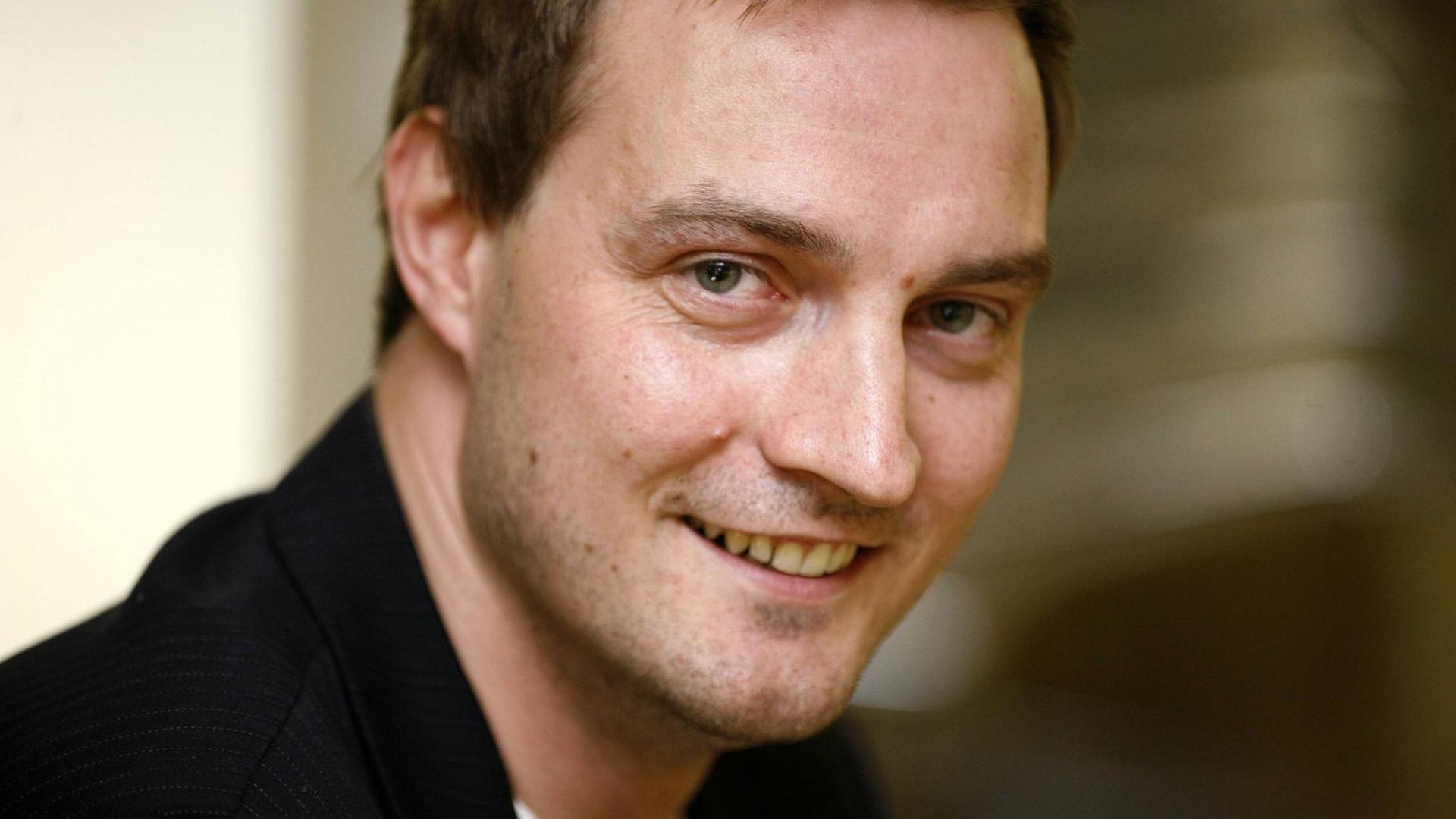 Der Autor Christoph Nußbaumeder in der Schaubühne am Lehniner Platz Berlin. (2006) Der Autor Christoph Nußbaumeder in der Schaubühne am Lehniner Platz Berlin. (2006)