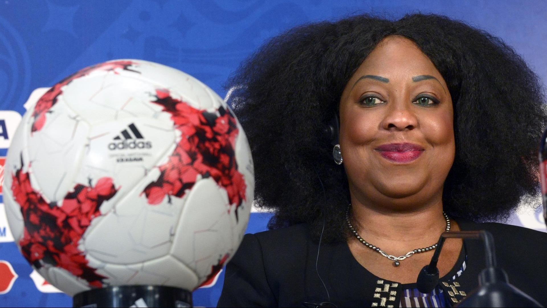 FIFA-Generalsekretärin Fatma Samoura aus dem Senegal. FIFA-Generalsekretärin Fatma Samoura aus dem Senegal.