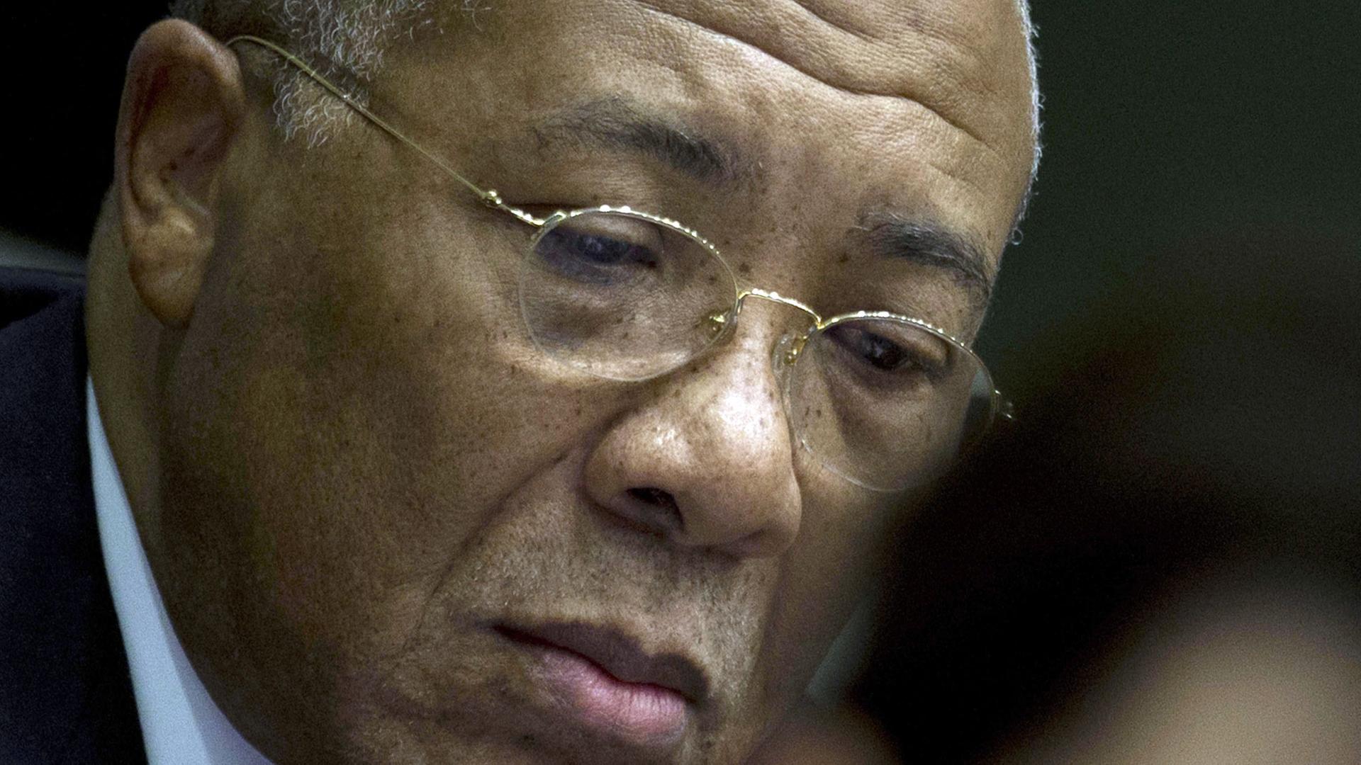 Charles Taylor, 1997 bis 2003 Präsident von Liberia, 2013 vor dem Sondergerichtshof für Sierra Leone in Leidschendam bei Den Haag (NL) Charles Taylor, 1997 bis 2003 Präsident von Liberia, 2013 vor dem Sondergerichtshof für Sierra Leone in Leidschendam bei Den Haag (NL)