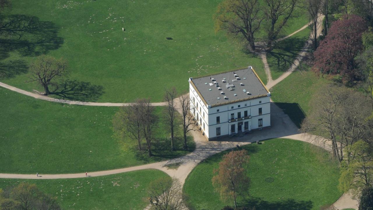 Das Jenisch-Haus im Jenisch Park, Hamburg. Das Jenisch-Haus im Jenisch Park, Hamburg.