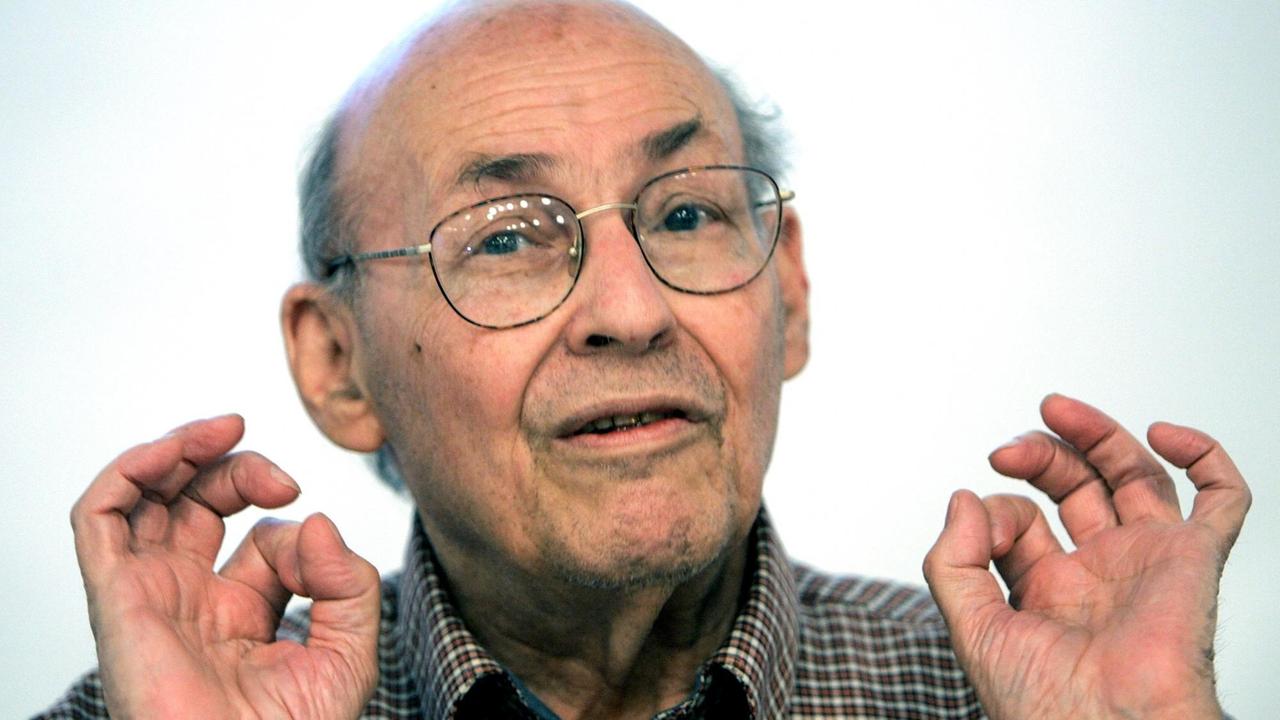 Der US-Wissenschaftler Marvin Minsky 2006 auf dem Symposium "50 Jahre Künstliche Intelligenz" im Congress Centrum Bremen Der US-Wissenschaftler Marvin Minsky 2006 auf dem Symposium "50 Jahre Künstliche Intelligenz" im Congress Centrum Bremen