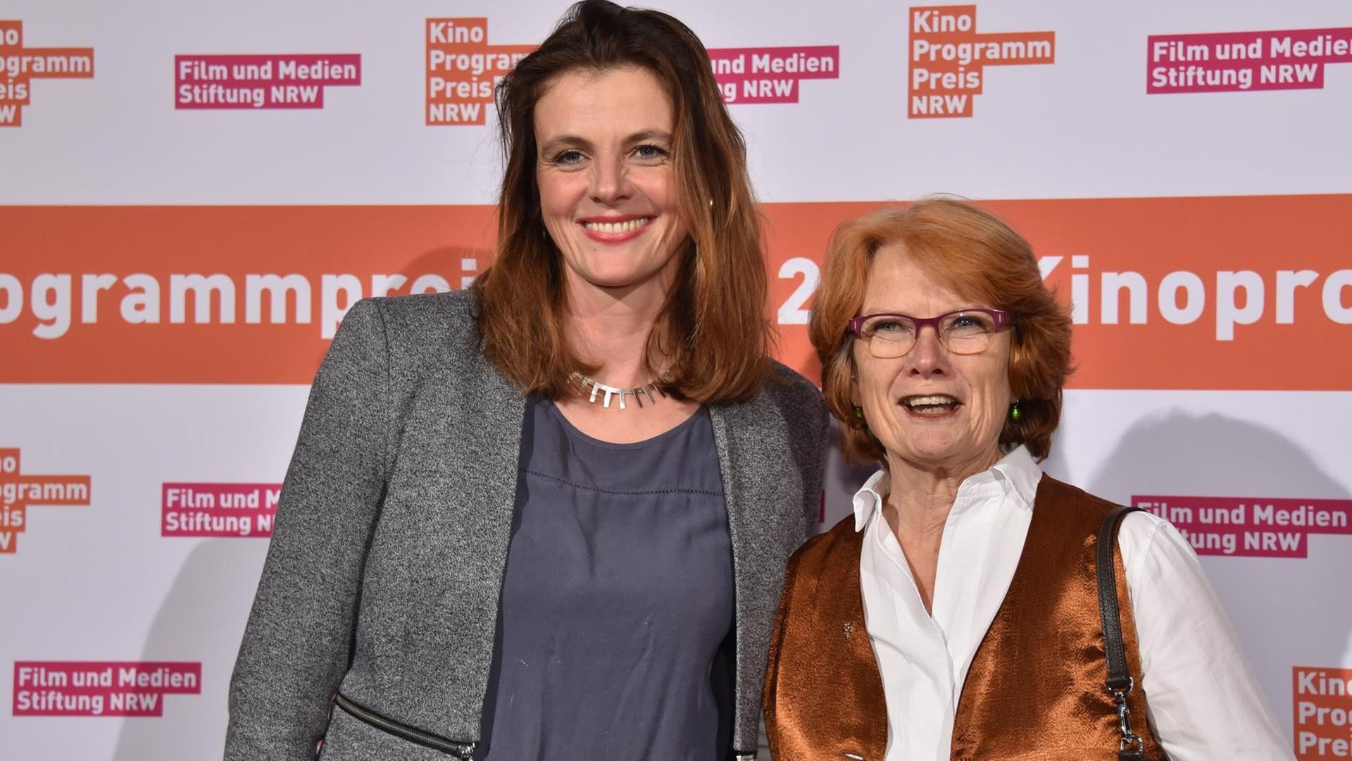 Die neue und alte Leiterin des Internationalen Frauenfilmfestivals Köln | Dortmund: Maxa Zoller und Silke J. Räbiger Die neue und alte Leiterin des Internationalen Frauenfilmfestivals Köln | Dortmund: Maxa Zoller und Silke J. Räbiger