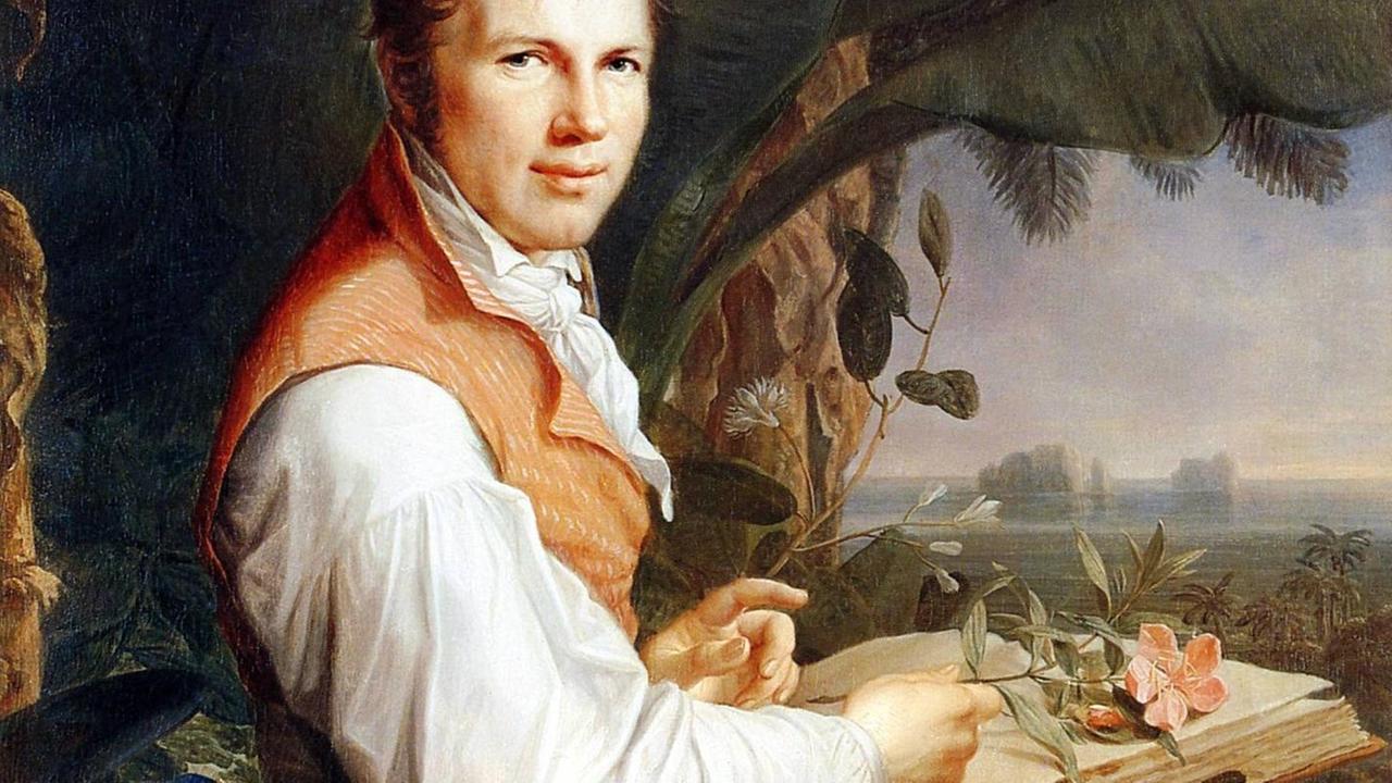 Gemälde von Alexander von Humboldt. Er sitzt in einer Landschaft, schaut zum Betrachter und in einem geöffneten Buch liegt eine Blume vor ihm. Gemälde von Alexander von Humboldt. Er sitzt in einer Landschaft, schaut zum Betrachter und in einem geöffneten Buch liegt eine Blume vor ihm.