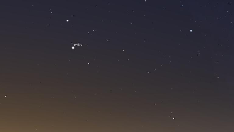 Montag früh verschmelzen Venus und Jupiter am Osthimmel fast zu einem Punkt Montag früh verschmelzen Venus und Jupiter am Osthimmel fast zu einem Punkt