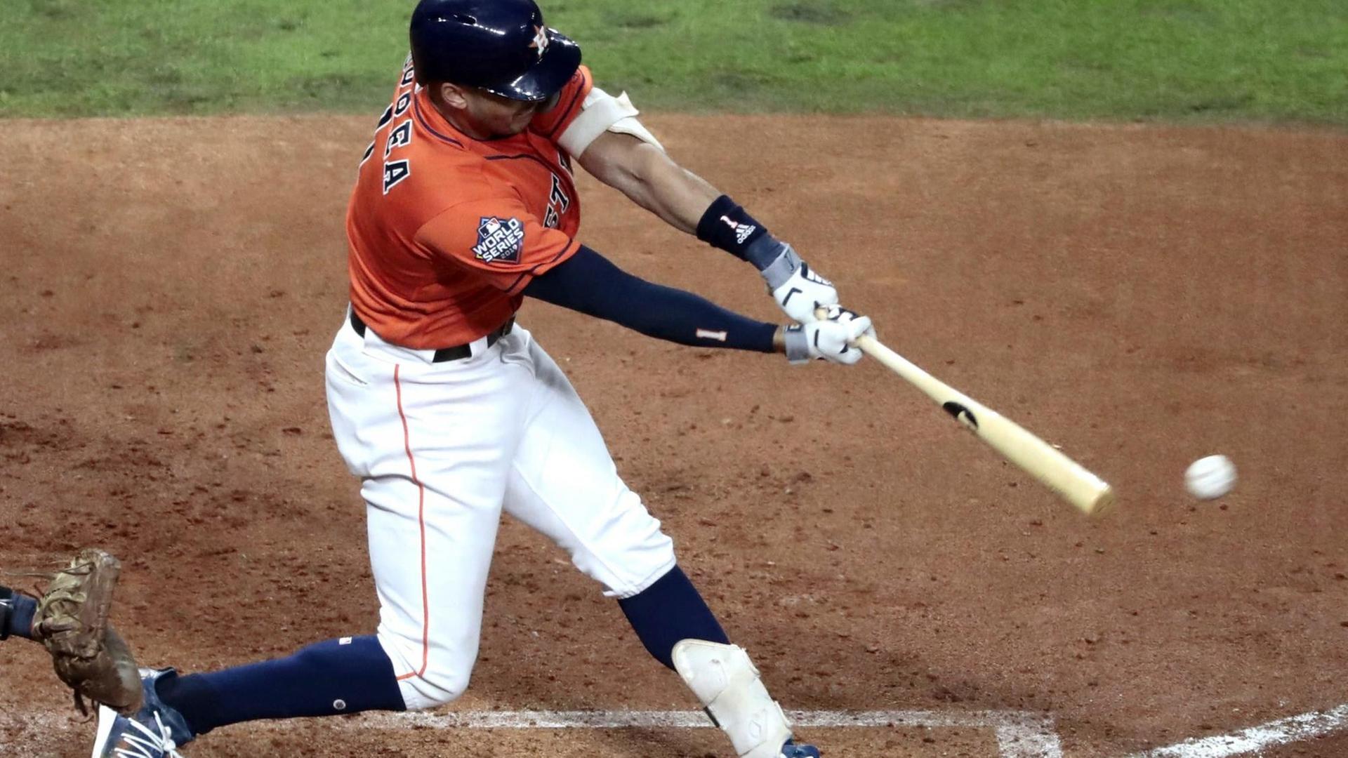 Ein Base-Ball-Spieler in den USA. Ein Base-Ball-Spieler in den USA.