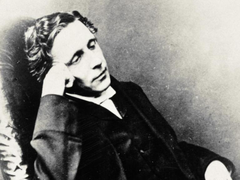 Selbstporträt des Schriftstellers Lewis Carroll, um 1895