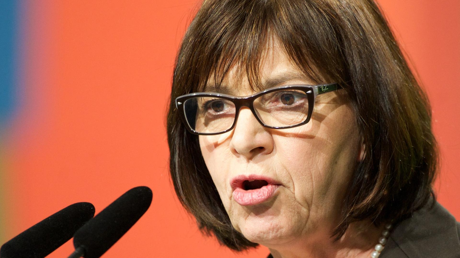 Rebecca Harms, Co-Vorsitzende der Europäischen Grünen Fraktion im Europäischen Parlament Rebecca Harms, Co-Vorsitzende der Europäischen Grünen Fraktion im Europäischen Parlament