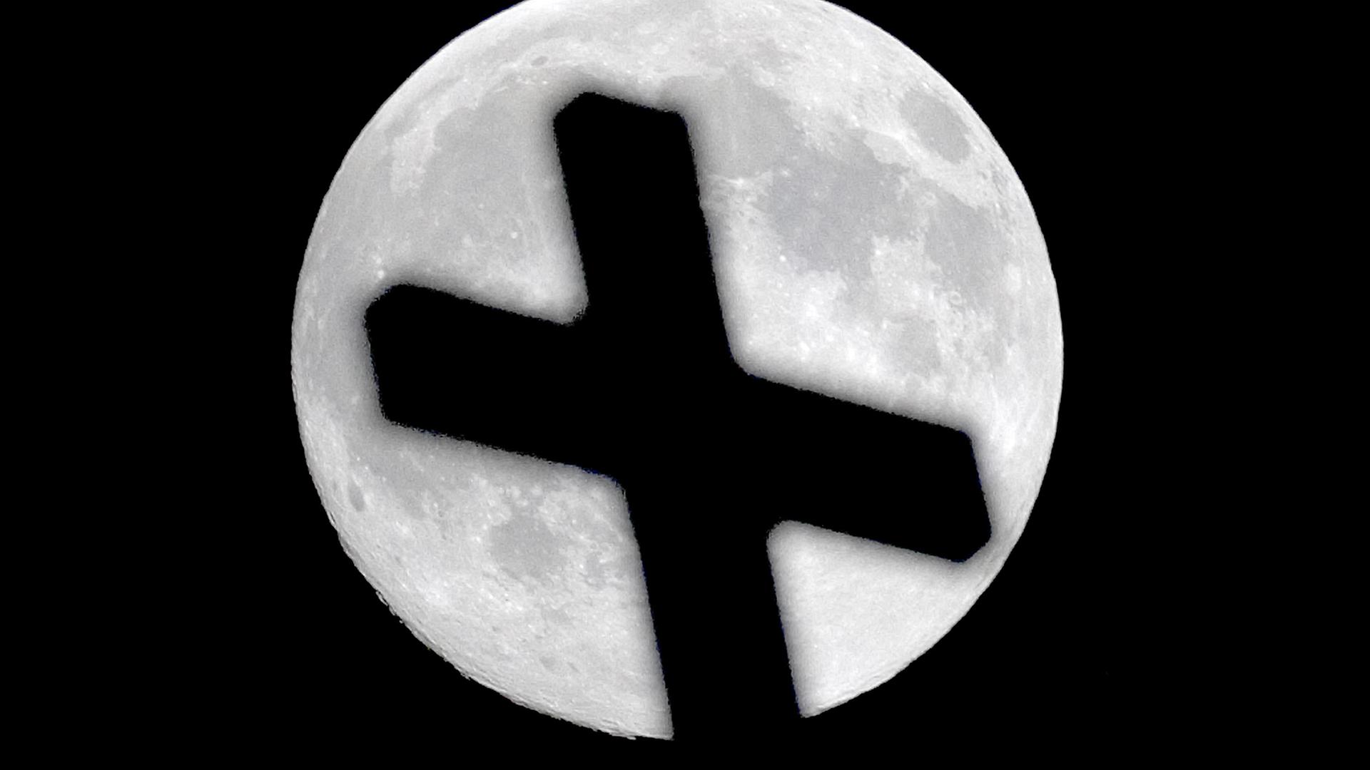 Auch im evangelischen Glauben spielt Mystik eine Rolle. Auch im evangelischen Glauben spielt Mystik eine Rolle.