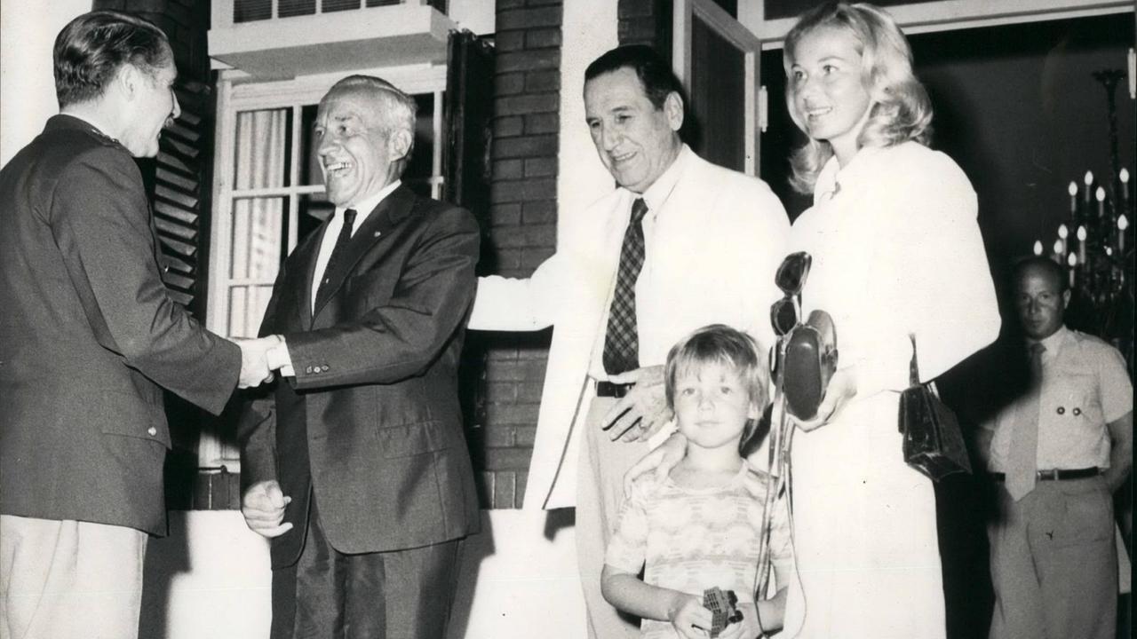 Hans-Ulrich Rudel beim Besuch beim argentinischen Präsidenten Perón
