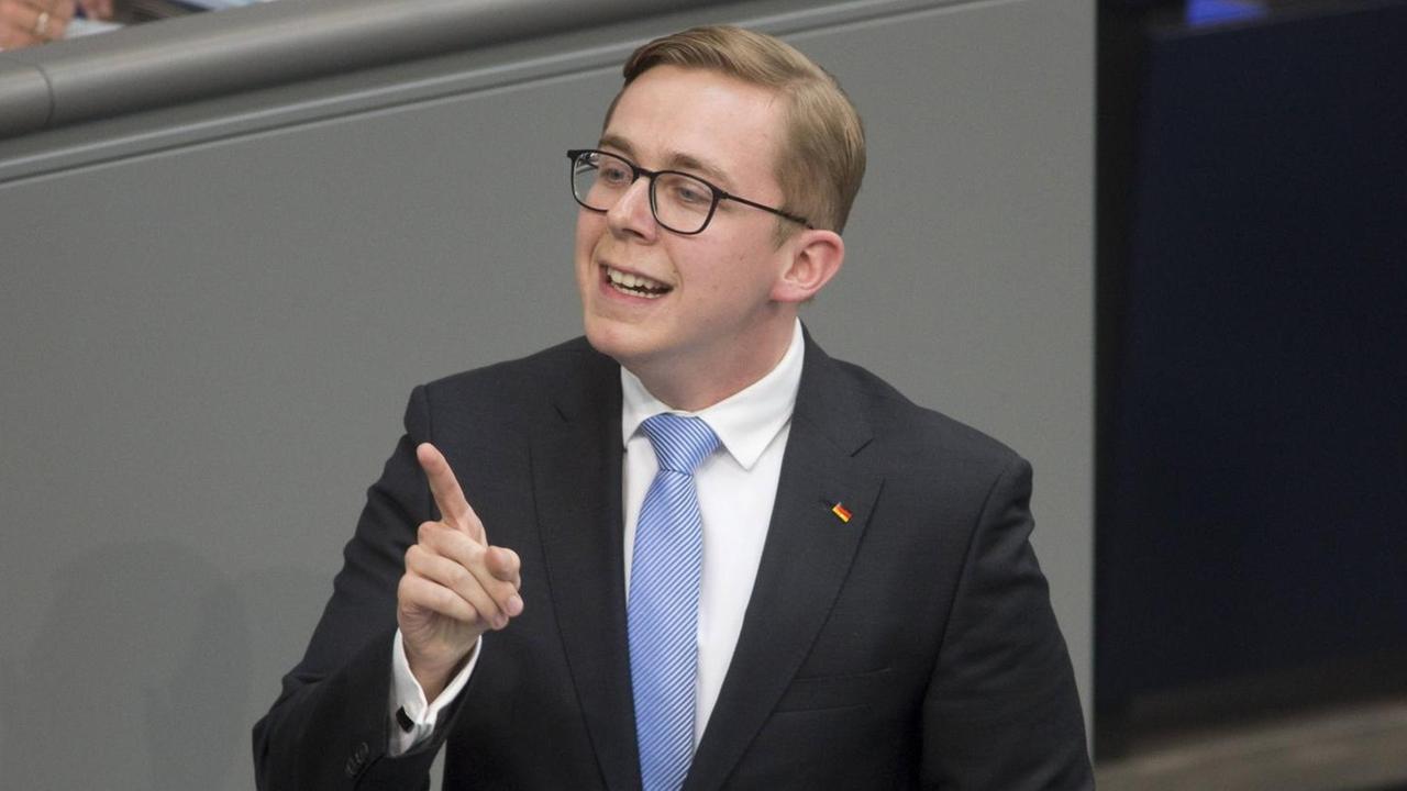 Amtho spricht im Bundestag Amtho spricht im Bundestag