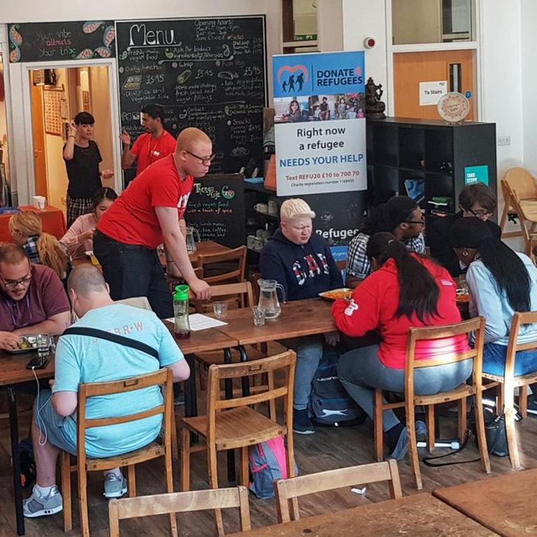 Die Royal Society for Blind Children veranstaltet Supper Clubs für sehbehinderte junge Menschen