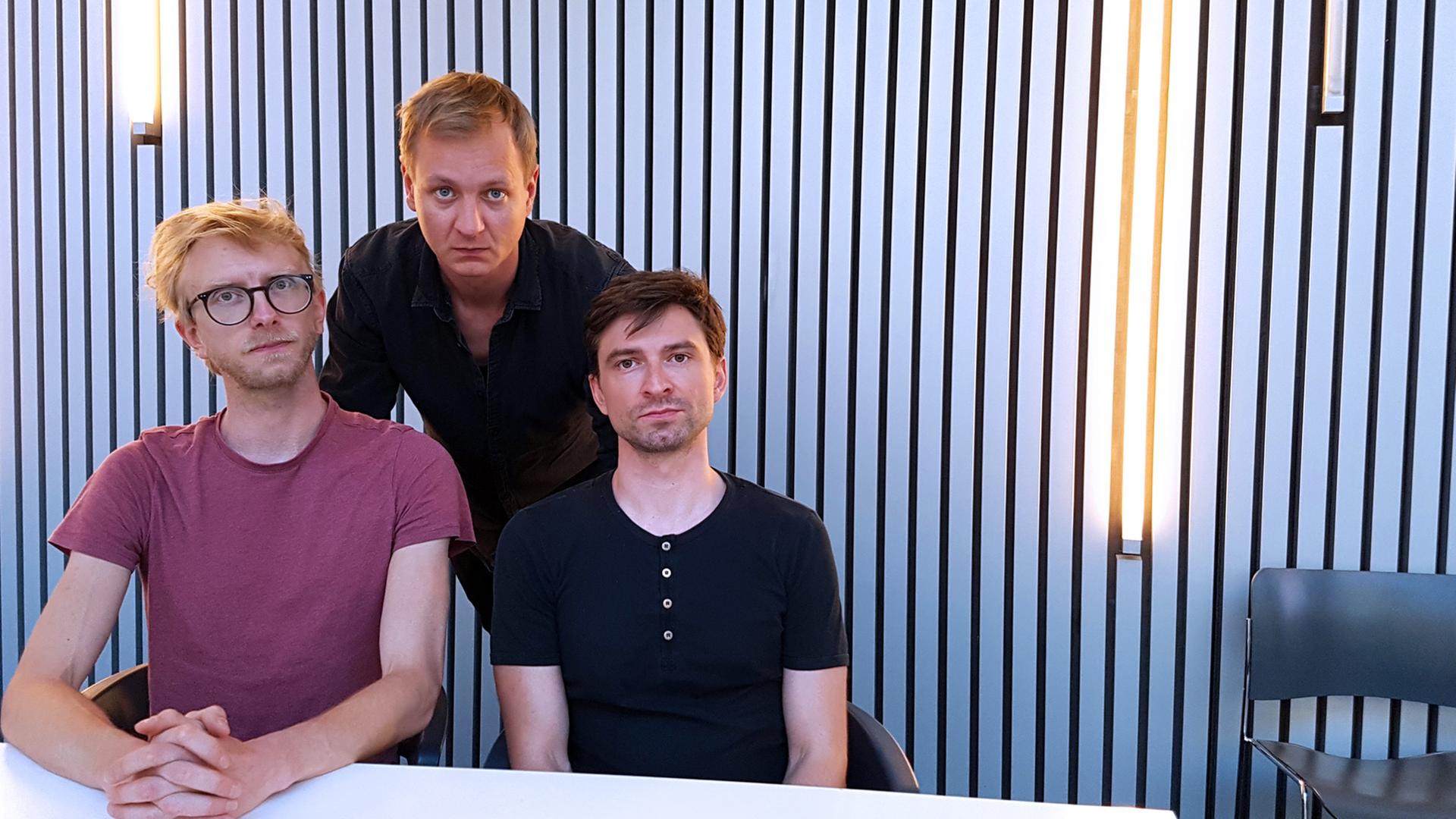 Die Autoren Nils Weishaupt, Tino Kühn und Falk Rößler (v.lks.) Die Autoren Nils Weishaupt, Tino Kühn und Falk Rößler (v.lks.)