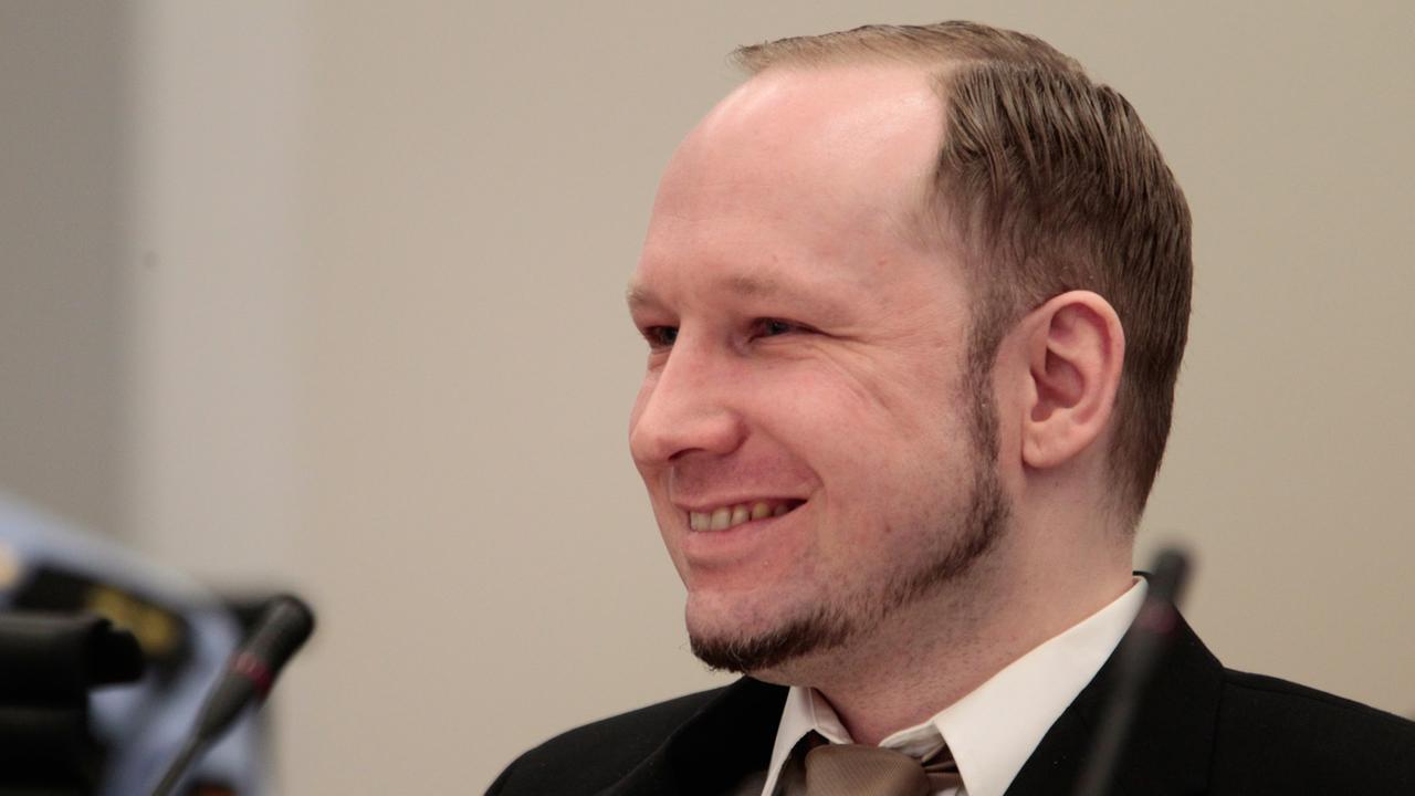Anders Behring Breivik vor Gericht am 17. April 2012 in Oslo Anders Behring Breivik vor Gericht am 17. April 2012 in Oslo