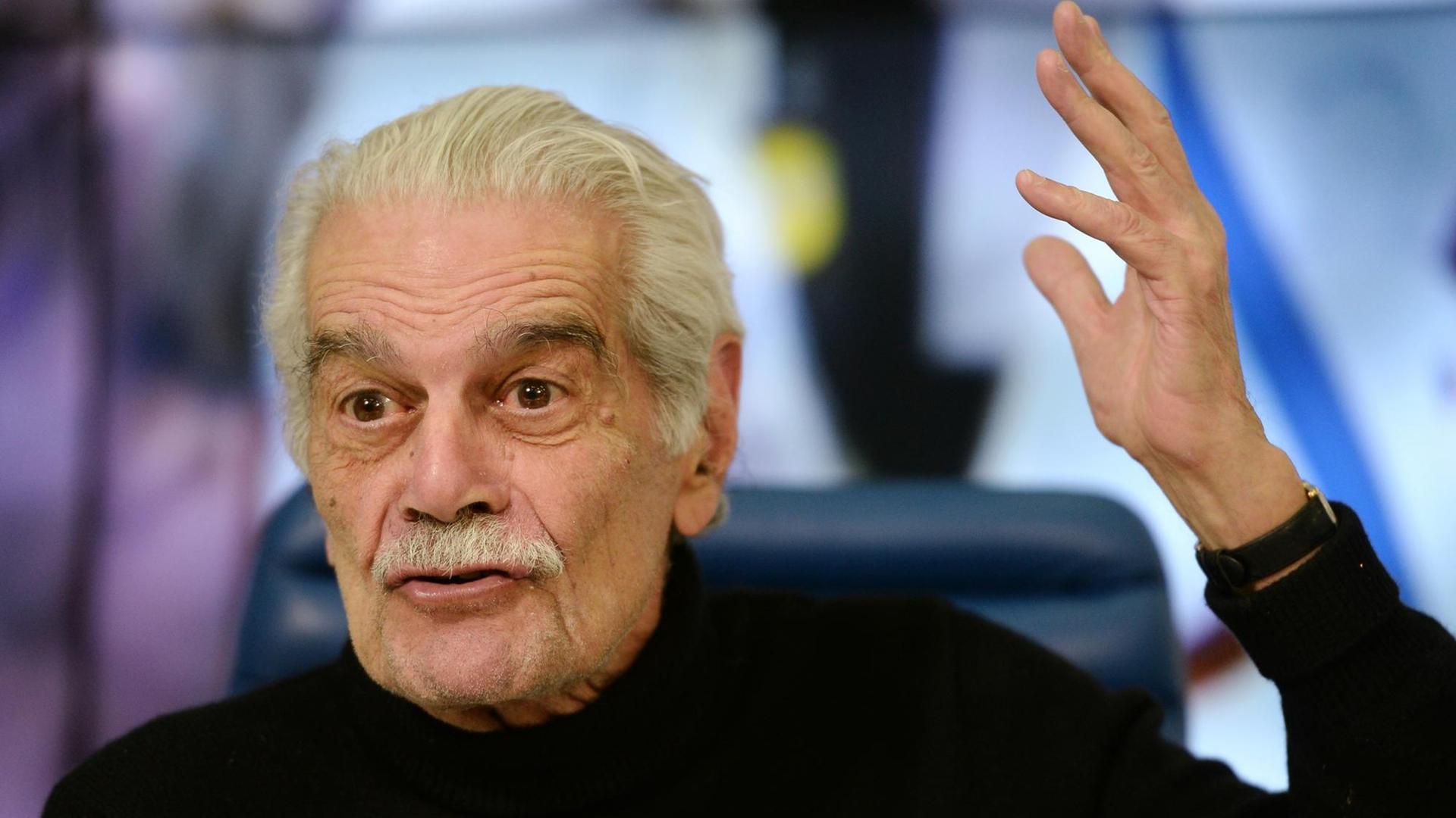 Omar Sharif bei einer Preis-Verleihung im Jahr 2014 Omar Sharif bei einer Preis-Verleihung im Jahr 2014