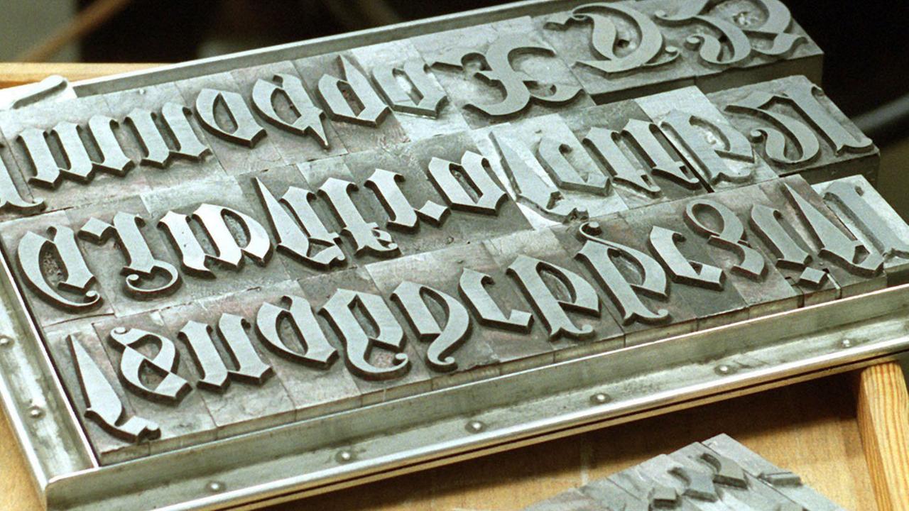 Eine alte Frakturschrift im Leipziger Druckkunst-Museum, aufgenommen am 12.11.1999 Eine alte Frakturschrift im Leipziger Druckkunst-Museum, aufgenommen am 12.11.1999
