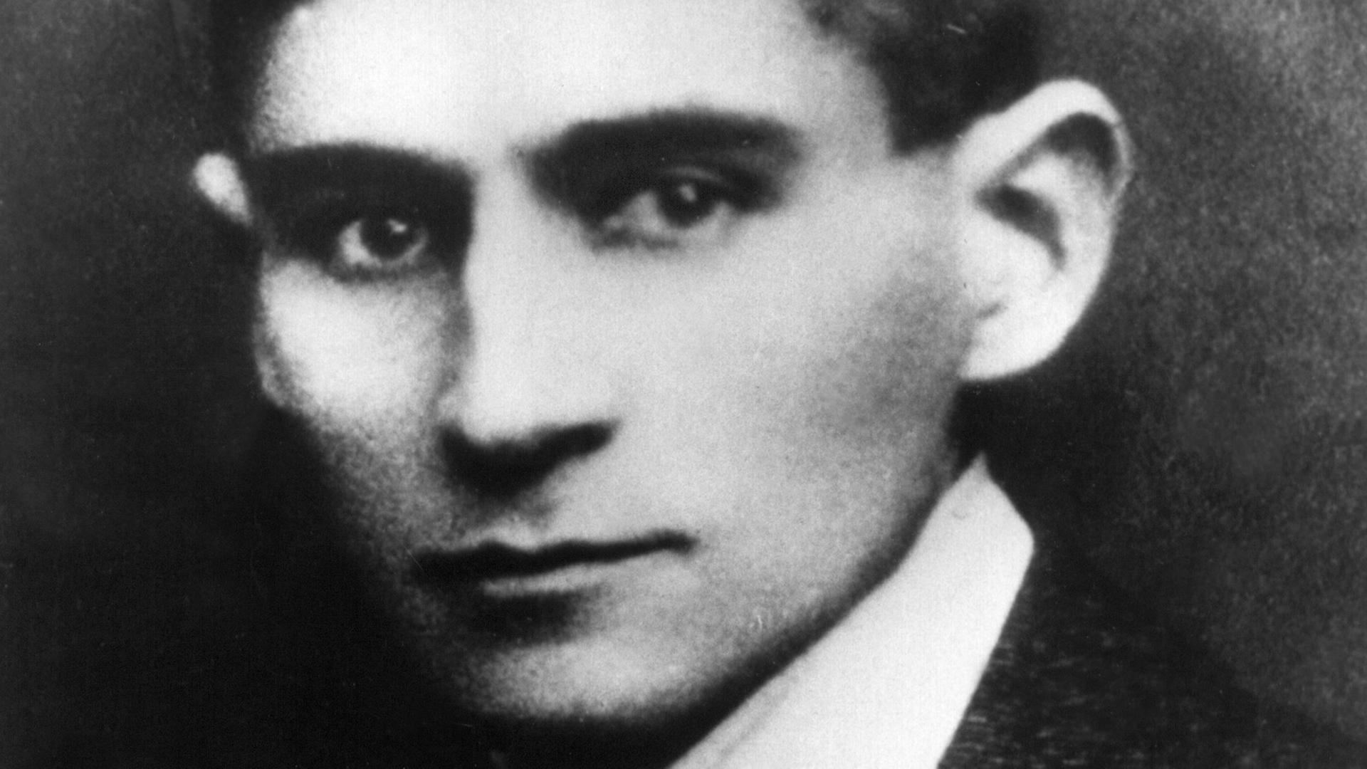 Undatiertes Porträt des Schriftstellers Franz Kafka. Undatiertes Porträt des Schriftstellers Franz Kafka.