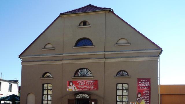 In der Synagoge von Miedzyrzecz befindet sich heute ein chinesischer Supermarkt