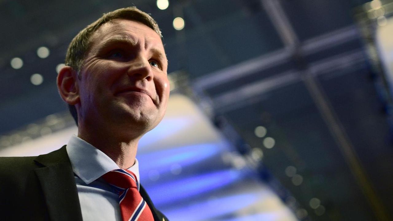 Björn Höcke am 30. April 2016 in Thüringen. Björn Höcke am 30. April 2016 in Thüringen.