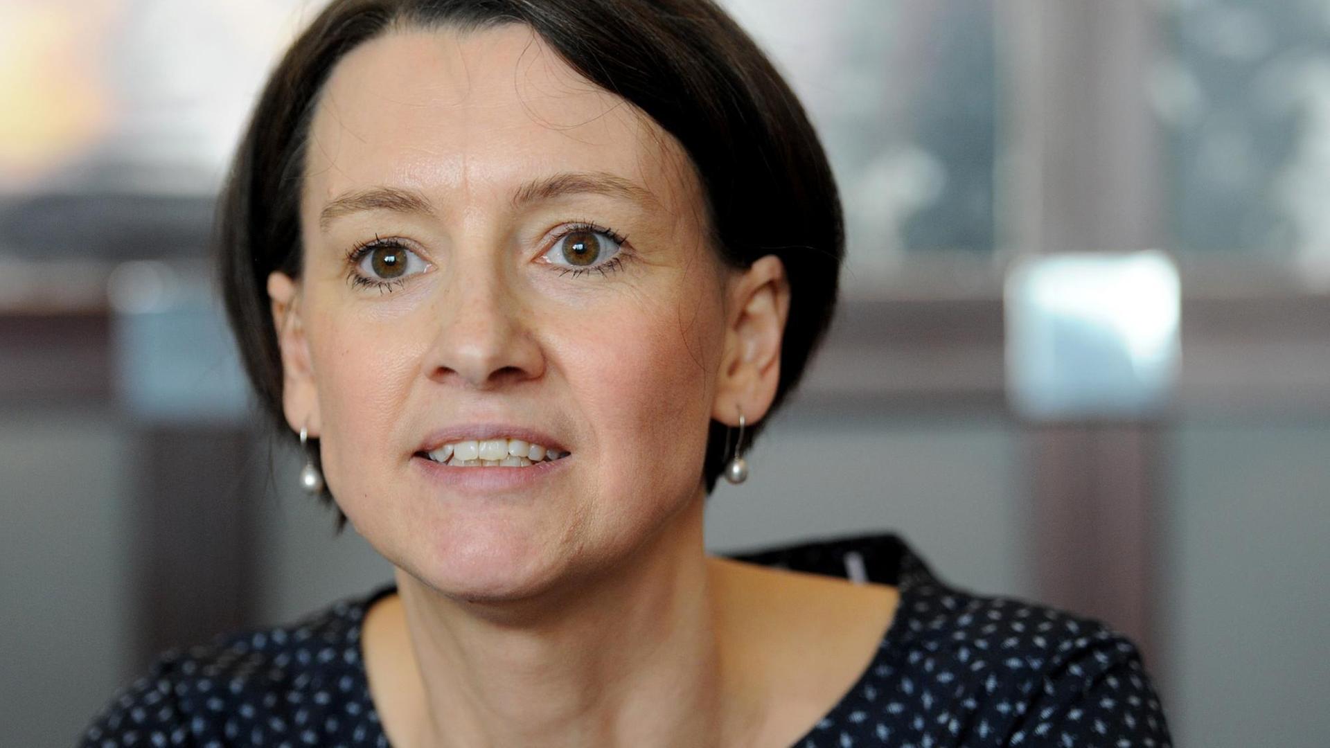 Die Bremer Senatorin für Bildung und Kinder Claudia Bogedan (SPD) Die Bremer Senatorin für Bildung und Kinder Claudia Bogedan (SPD)