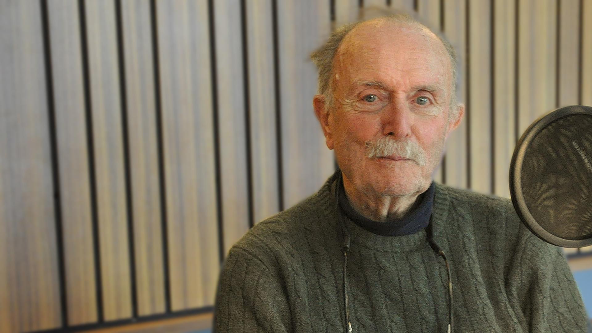 Der US-amerikanische Künstler und Klangforscher Alvin Lucier Der US-amerikanische Künstler und Klangforscher Alvin Lucier