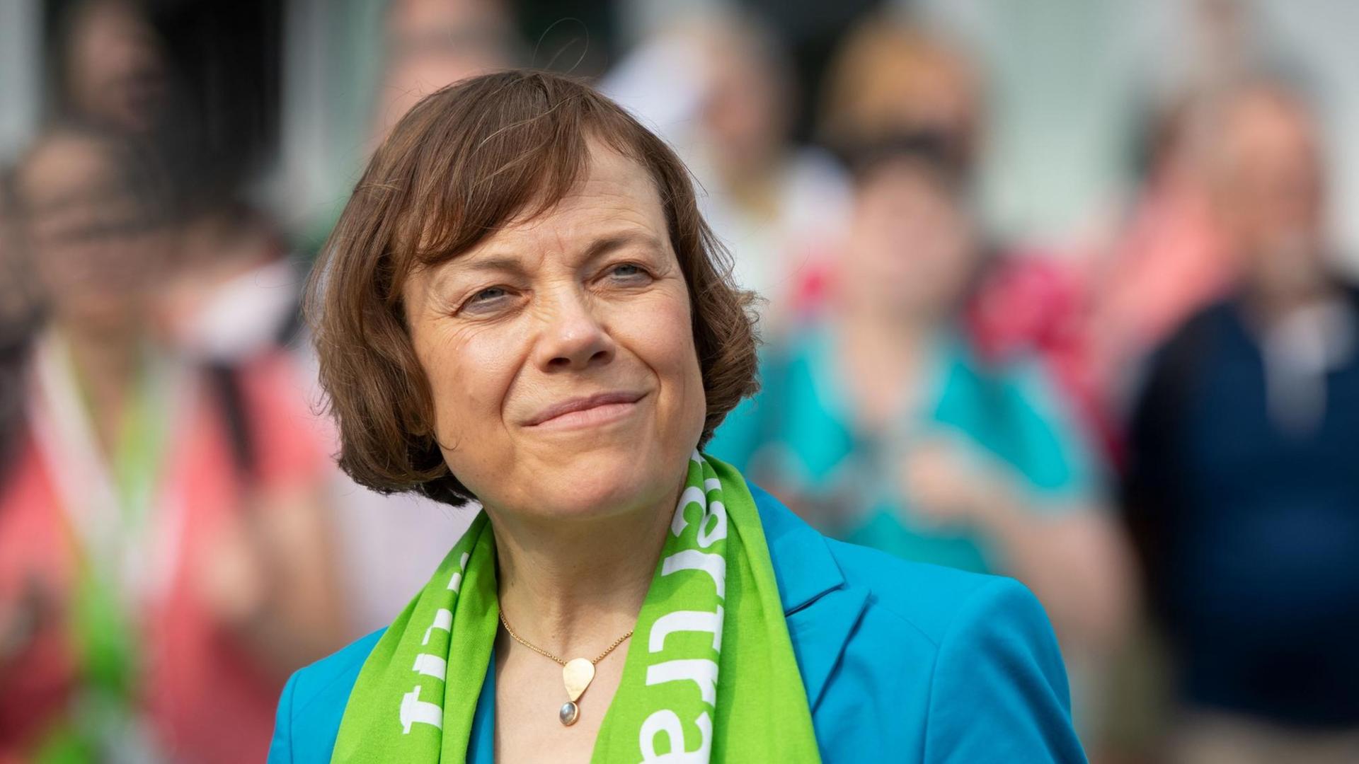 22.06.2019, Nordrhein-Westfalen, Dortmund: Annette Kurschus, Präses der evangelischen Kirche in Westfalen, nimmt am 37. Deutschen Evangelischen Kirchentag teil. 22.06.2019, Nordrhein-Westfalen, Dortmund: Annette Kurschus, Präses der evangelischen Kirche in Westfalen, nimmt am 37. Deutschen Evangelischen Kirchentag teil.