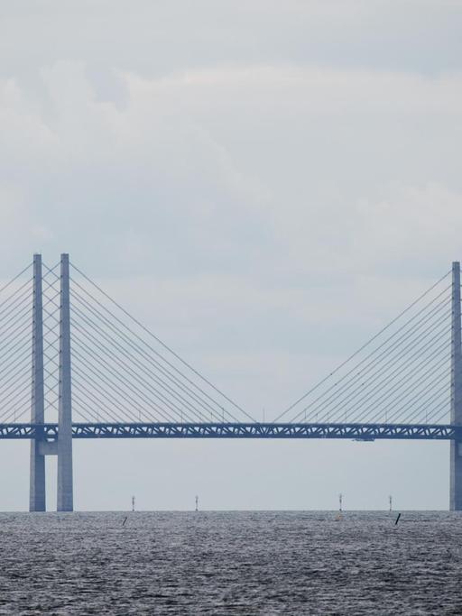 Die Öresundbrücke von Malmö (Schweden) aus gesehen.