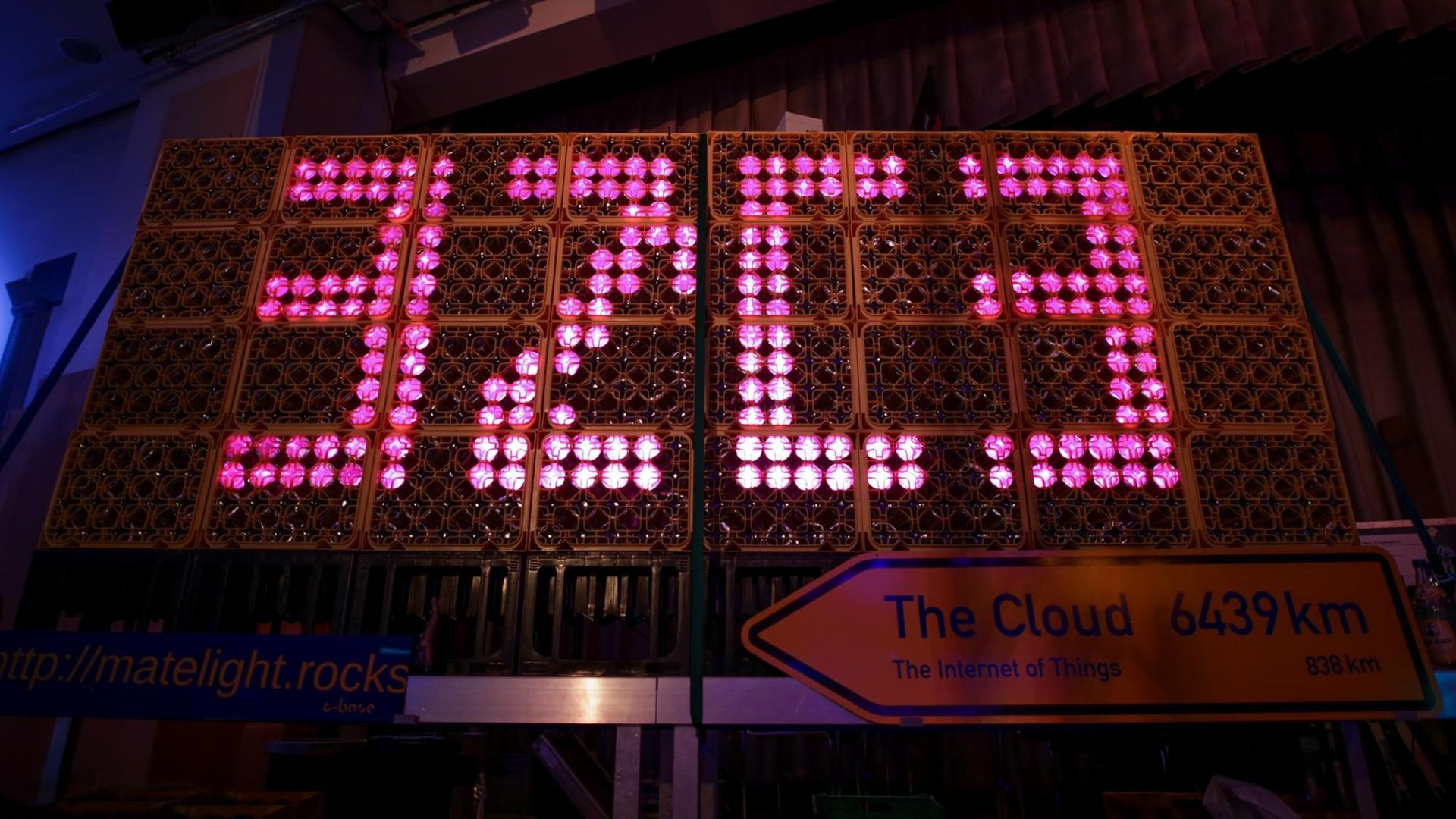 Das Logo des "32C3", des Kongresses des Chaos Computer Clubs im Dezember 2015 in Hamburg. Das Logo des "32C3", des Kongresses des Chaos Computer Clubs im Dezember 2015 in Hamburg.