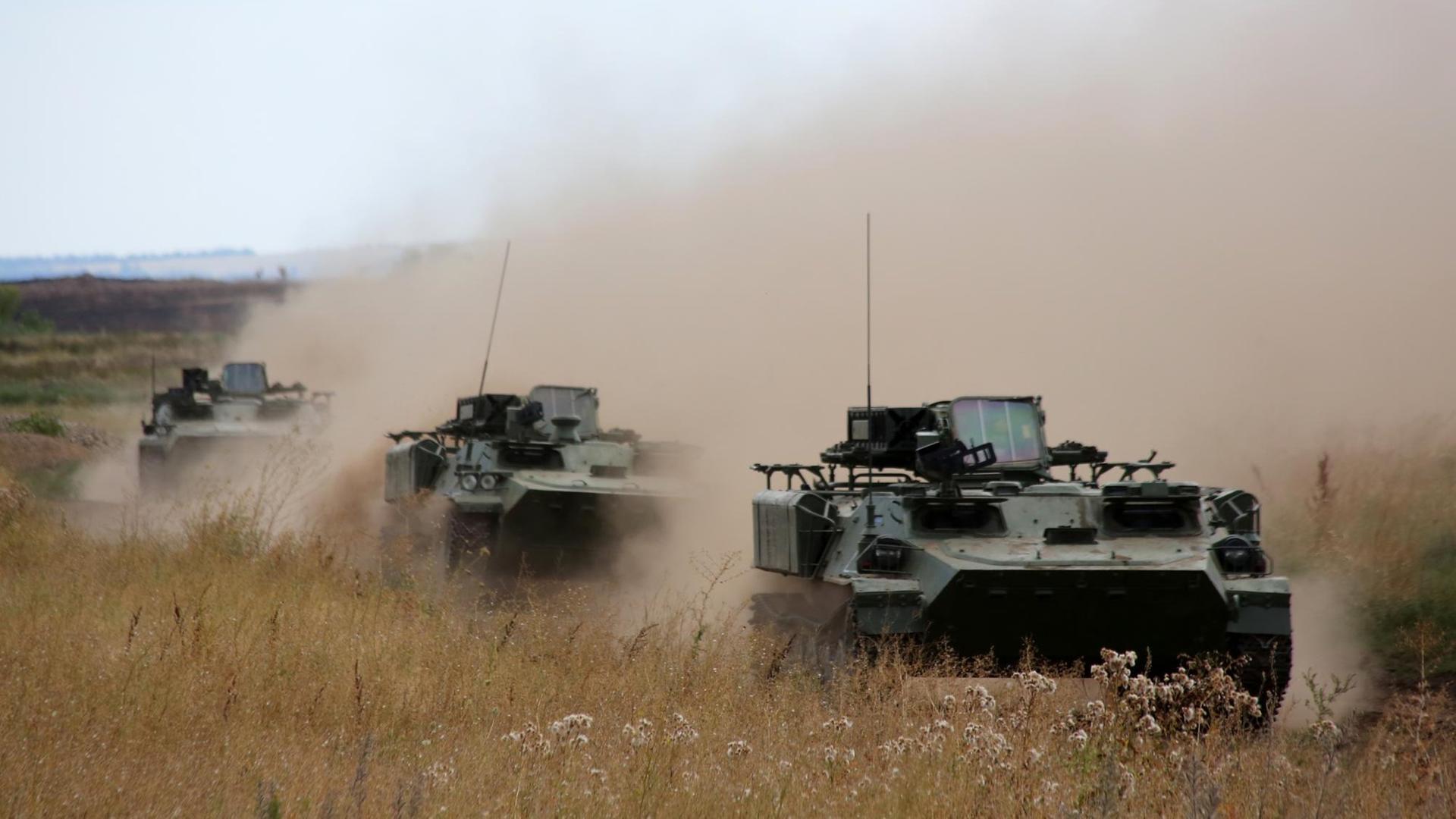 Panzer in der Donbass-Region Panzer in der Donbass-Region