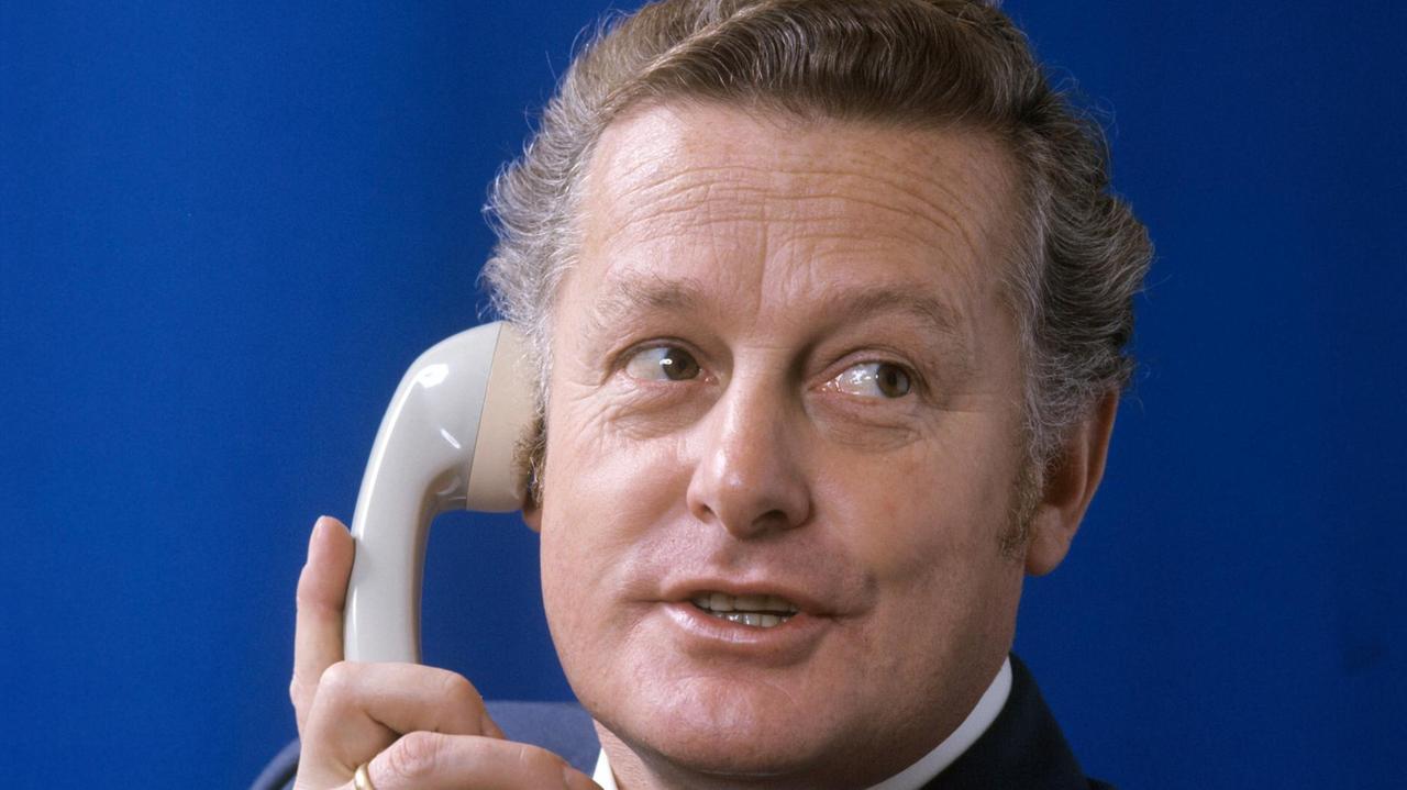 Max Streibl am 05.07.1977 in München. Streibl war von 1988 bis 1993 bayerischer Ministerpräsident. Max Streibl am 05.07.1977 in München. Streibl war von 1988 bis 1993 bayerischer Ministerpräsident.