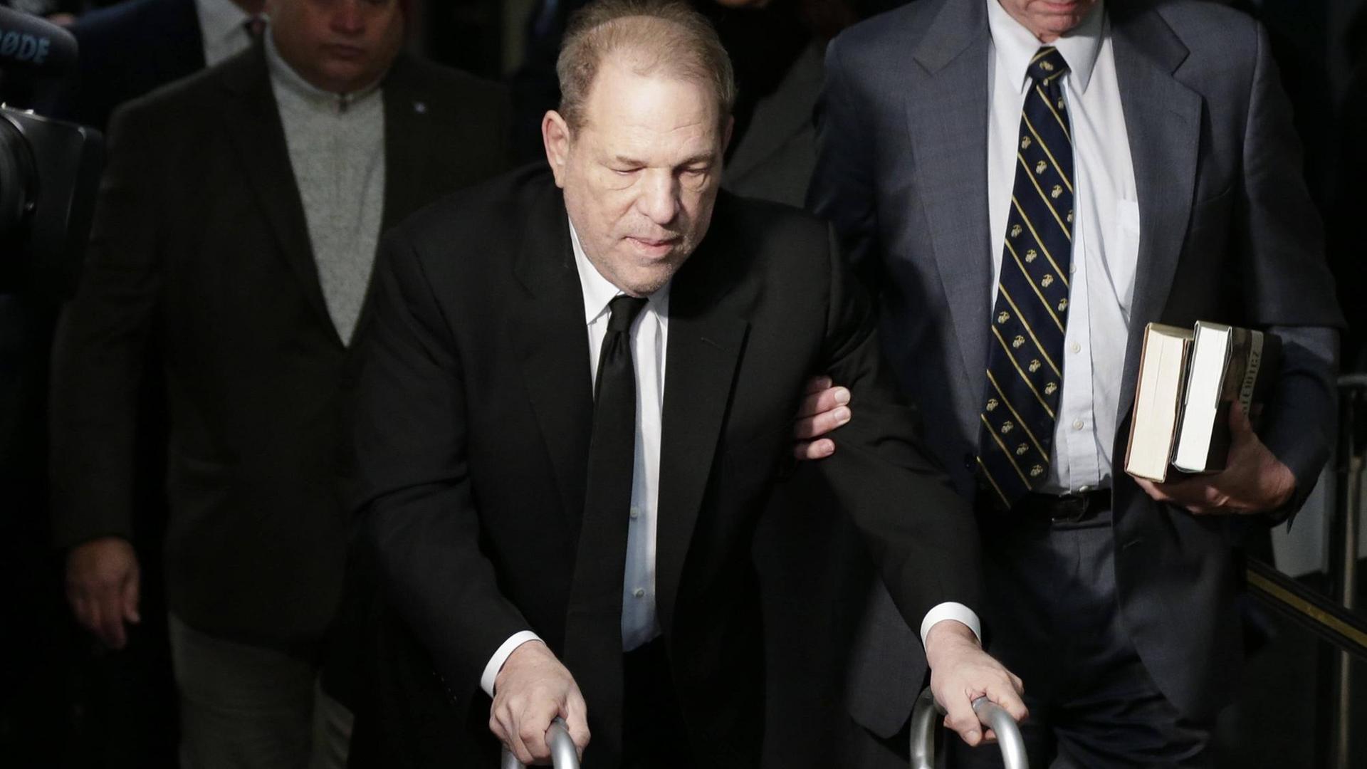 ExHollywoodProduzent Weinstein darf Berufung einlegen