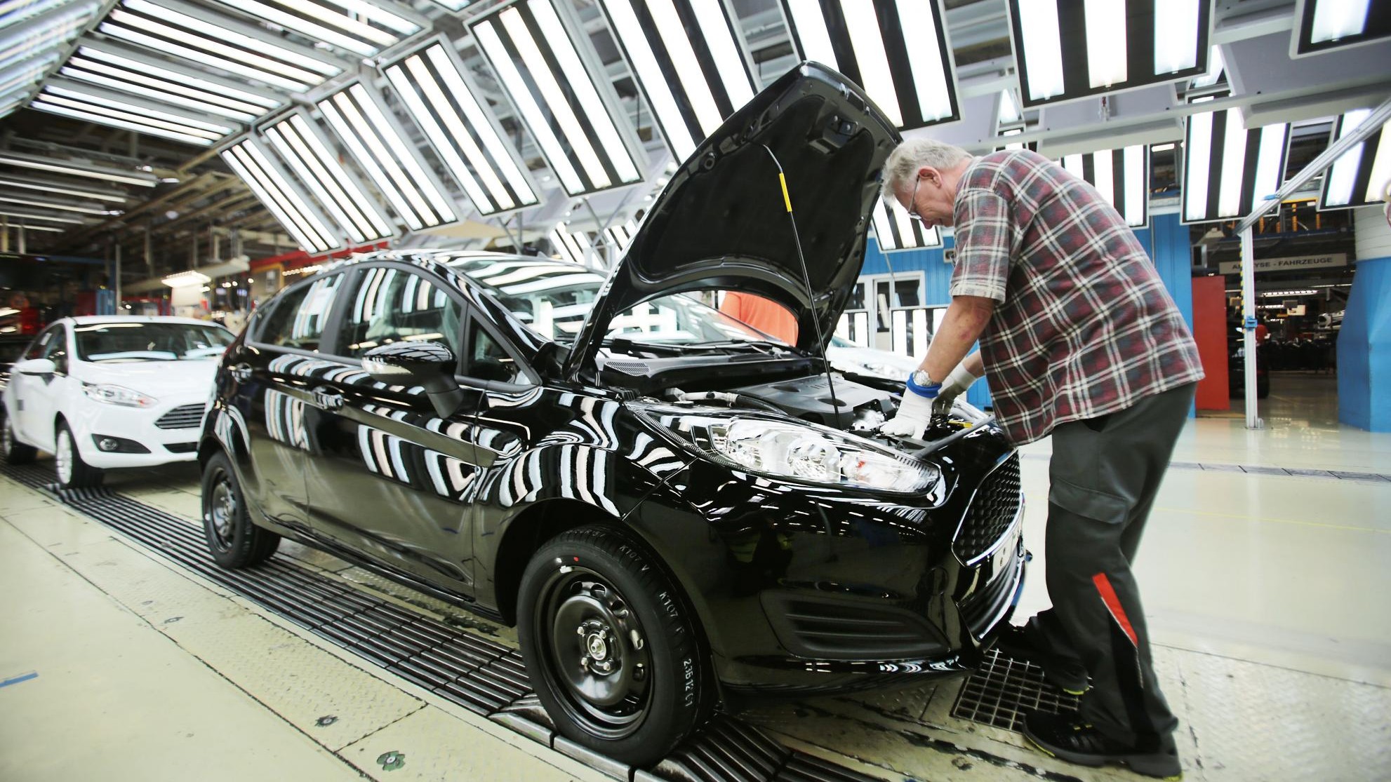 Automobilindustrie - Betriebsrat: Ford will in Köln bis zu 3.200 Stellen abbauen