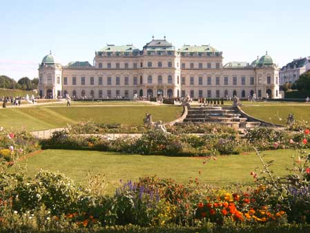 Schloss Belvedere in Wien mit Park Schloss Belvedere in Wien mit Park