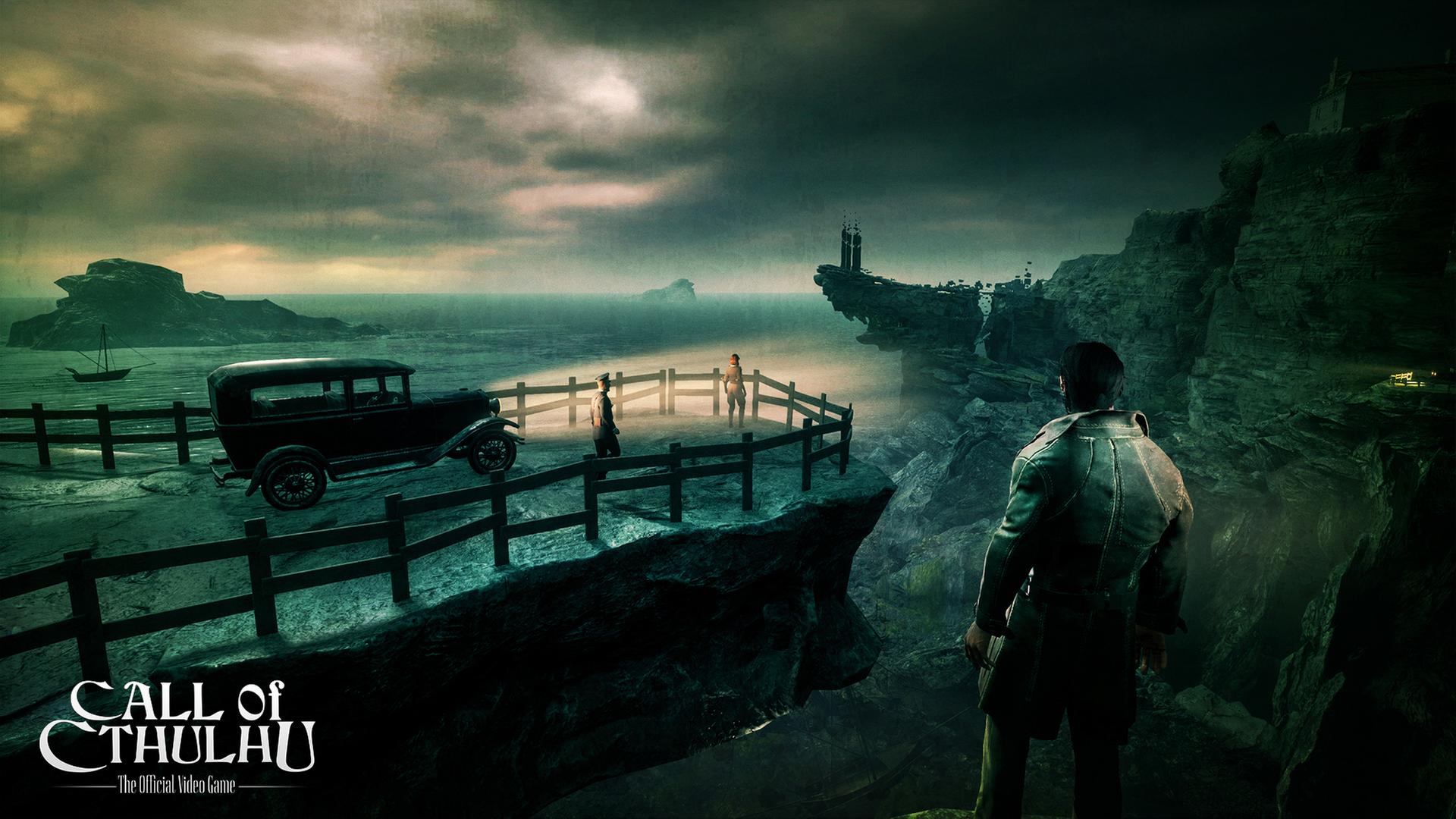 Auf dem Bild ist ein Screenshot aus dem Computerspiel "Call of Cthulhu" zu sehen. Man sieht eine in grün getauchte Küstenlandschaft. Der Protagonist des Spiels blickt auf zwei Menschen, die im Scheinwerferlicht eines Autos stehen.
