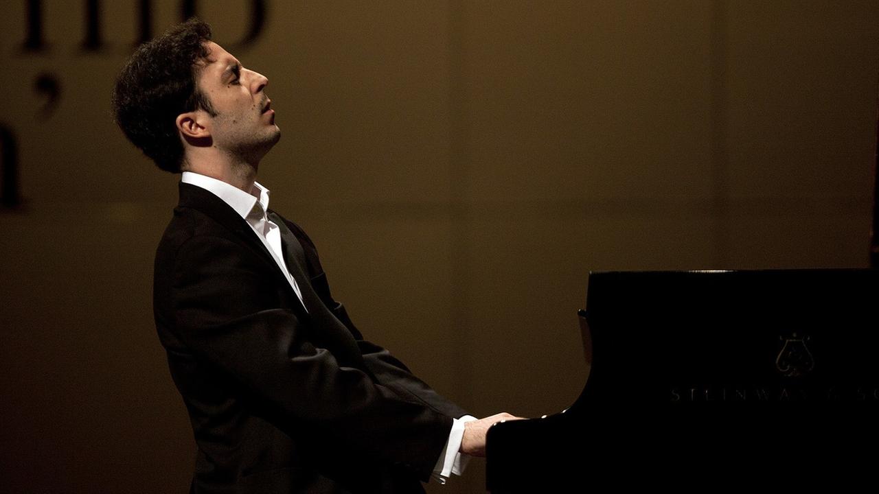 Der Pianist Juan Carlos Fernández-Nieto Der Pianist Juan Carlos Fernández-Nieto