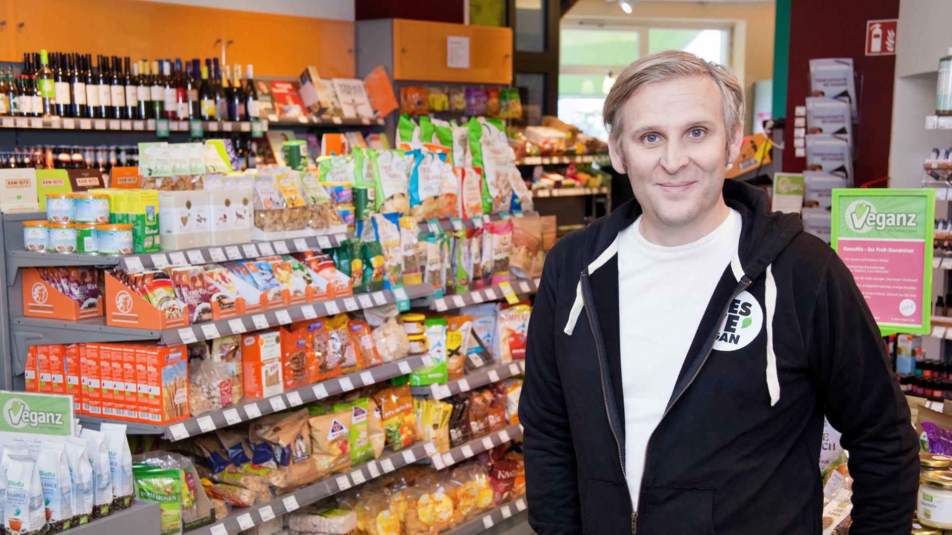 Jan Bredack, Gründer der ersten veganen Supermarktkette "Veganz" Jan Bredack, Gründer der ersten veganen Supermarktkette "Veganz"