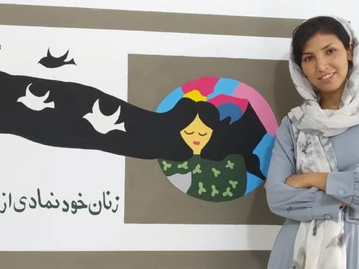 Künstlerin Hafiza Qasimi, Kabul 2021.