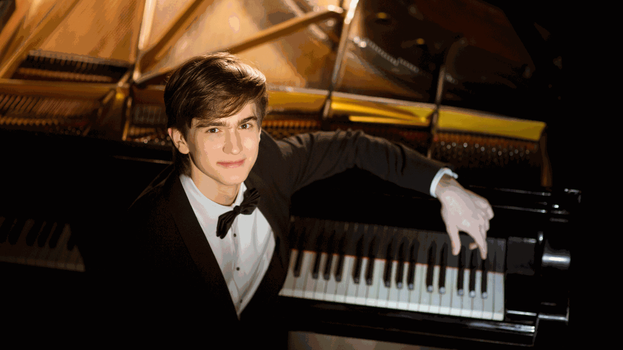 Der Pianist Daniel Kharitonov Der Pianist Daniel Kharitonov